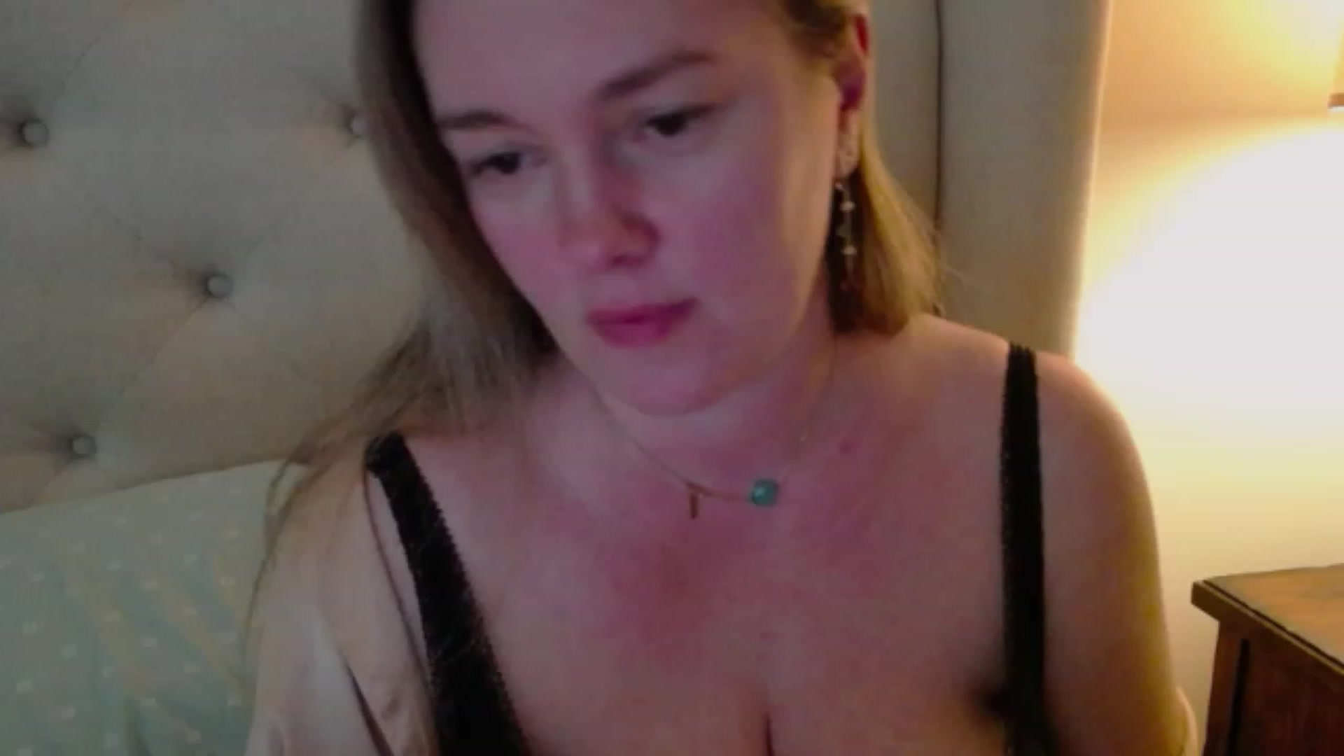 Gallery image thumbnail from J0llye's myfreecams stream on, 03/14/2024, 19:29 image 2 of 20