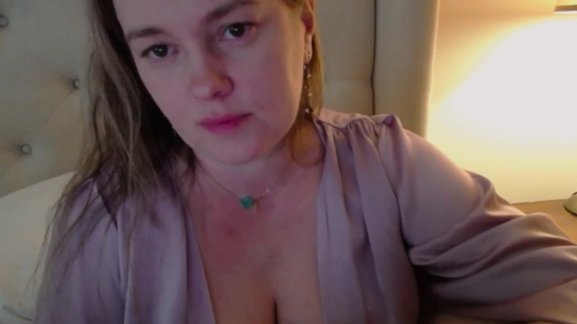Gallery image thumbnail from J0llye's myfreecams stream on, 03/21/2024, 20:06 image 9 of 20