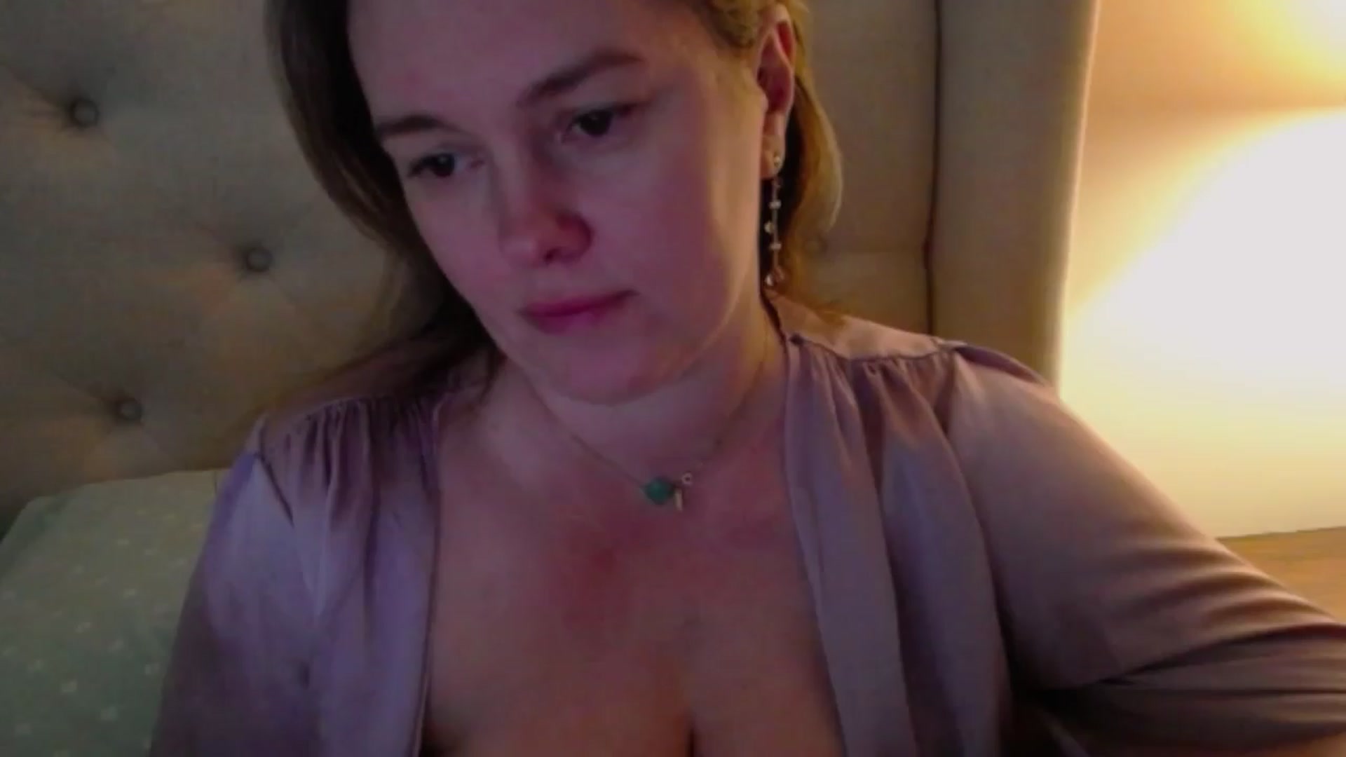 Gallery image thumbnail from J0llye's myfreecams stream on, 03/26/2024, 20:17 image 16 of 20