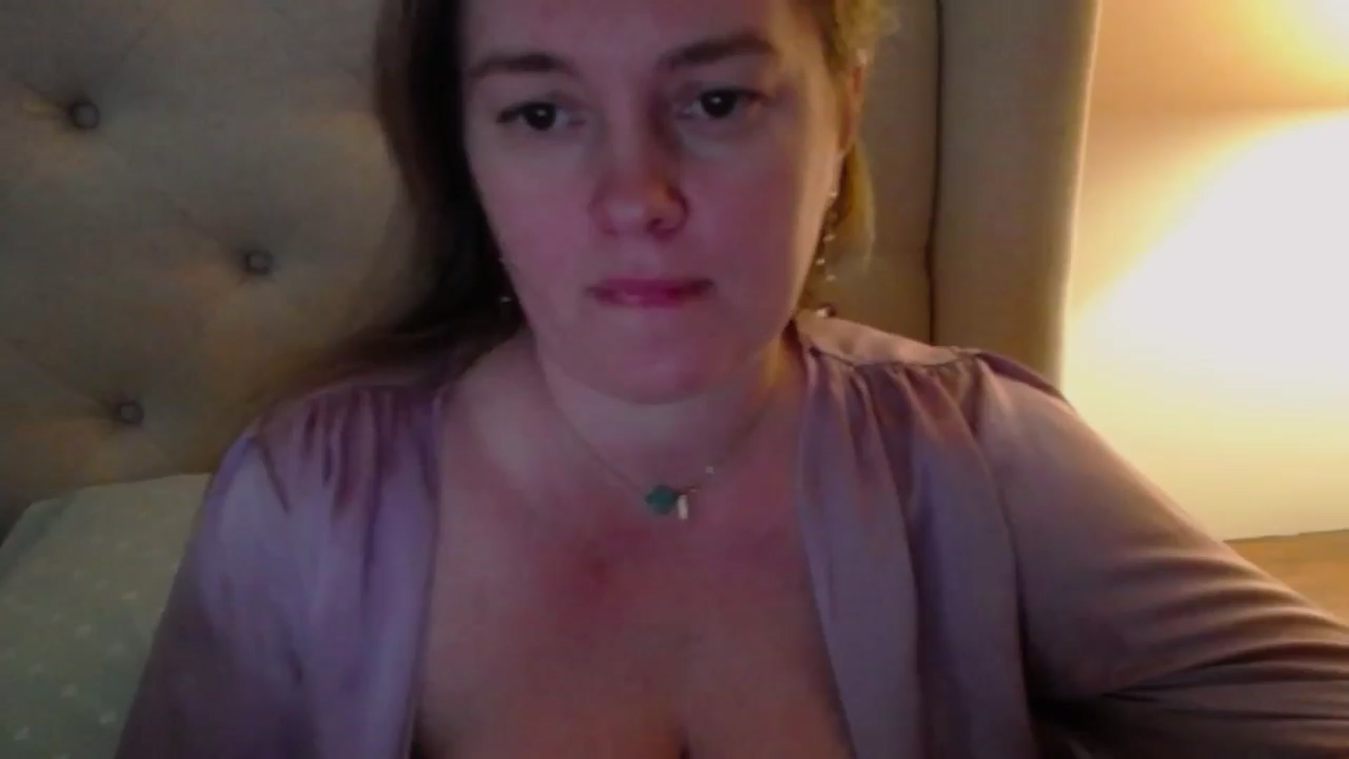 Gallery image thumbnail from J0llye's myfreecams stream on, 03/26/2024, 20:17 image 8 of 20