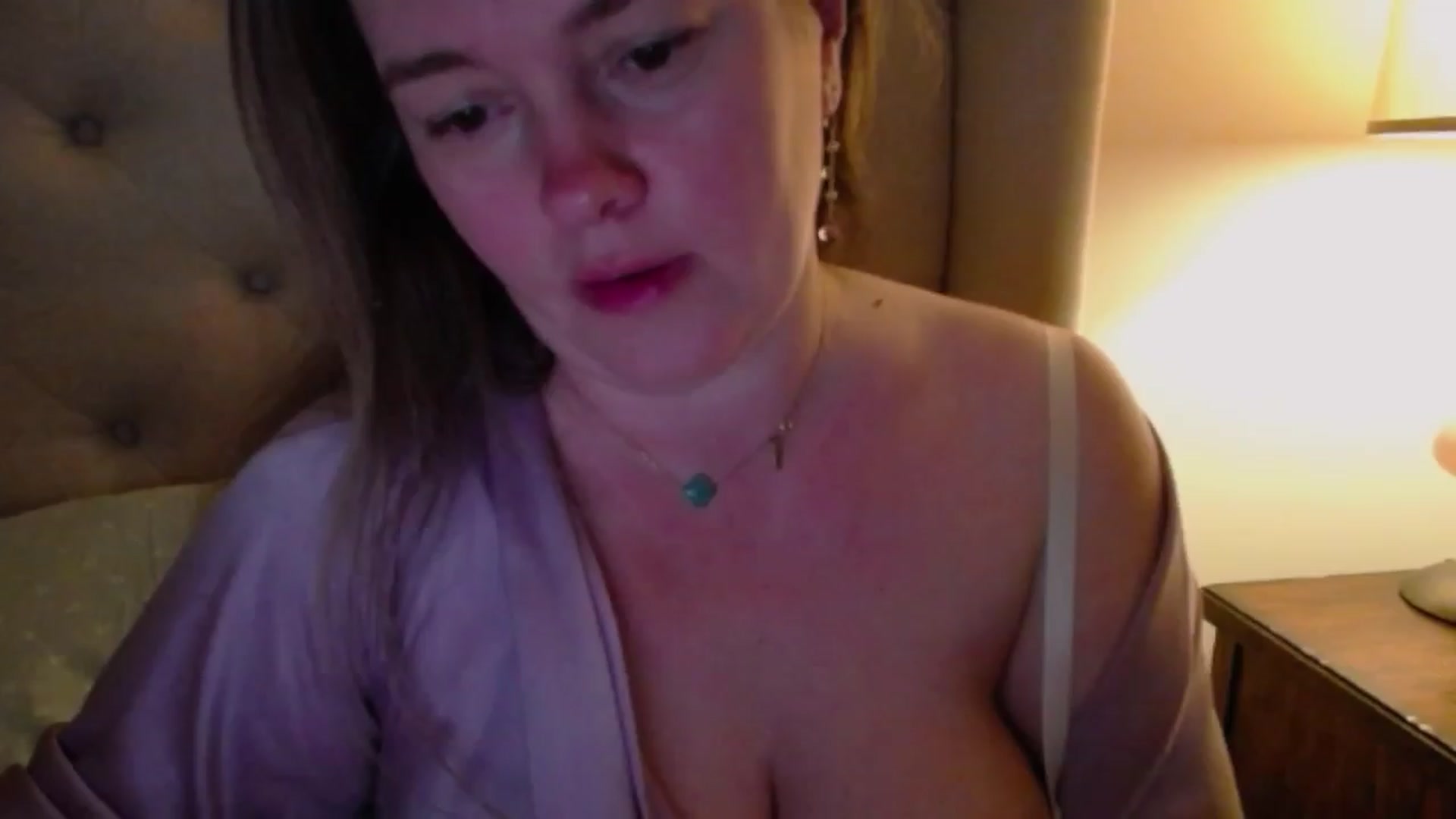 Gallery image thumbnail from J0llye's myfreecams stream on, 04/10/2024, 03:32 image 1 of 20