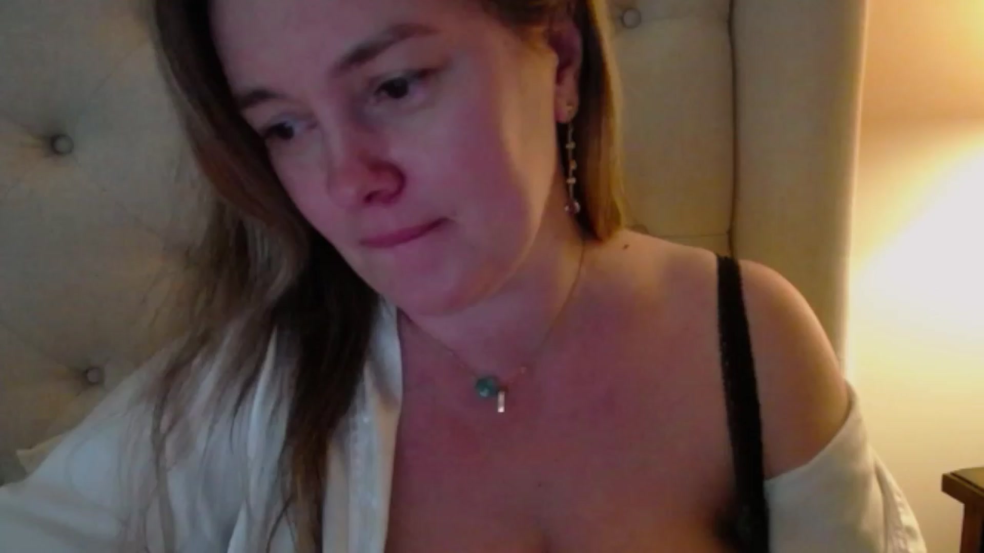 Gallery image thumbnail from J0llye's myfreecams stream on, 04/10/2024, 19:04 image 5 of 20