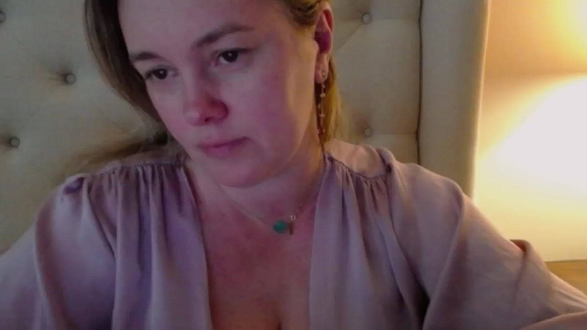 Gallery image thumbnail from J0llye's myfreecams stream on, 04/14/2024, 18:50 image 5 of 20