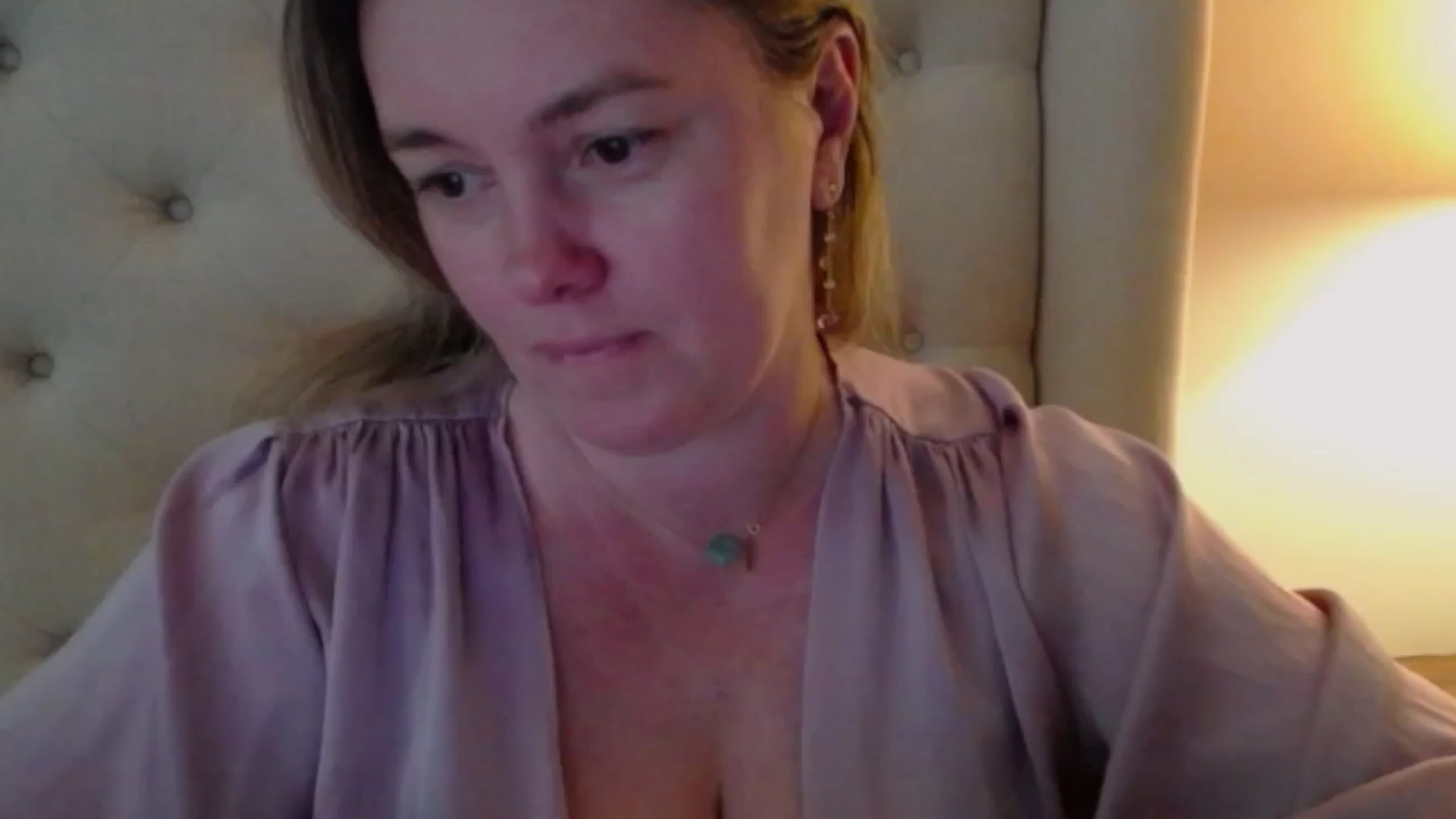 Gallery image thumbnail from J0llye's myfreecams stream on, 04/14/2024, 18:50 image 1 of 20