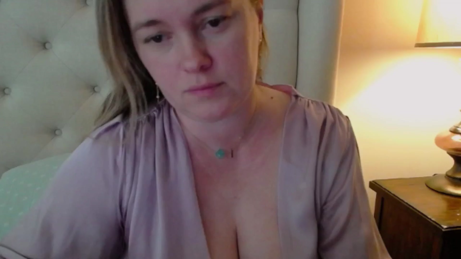 Gallery image thumbnail from J0llye's myfreecams stream on, 04/17/2024, 16:56 image 1 of 20