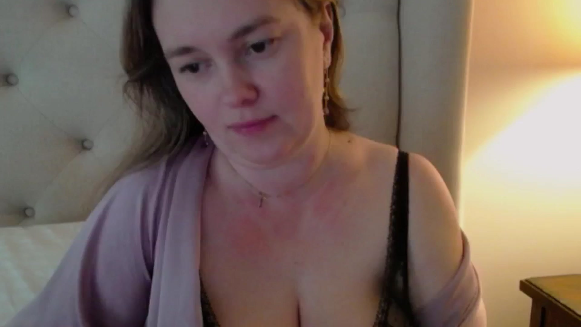 Gallery image thumbnail from J0llye's myfreecams stream on, 04/29/2024, 19:55 image 20 of 20