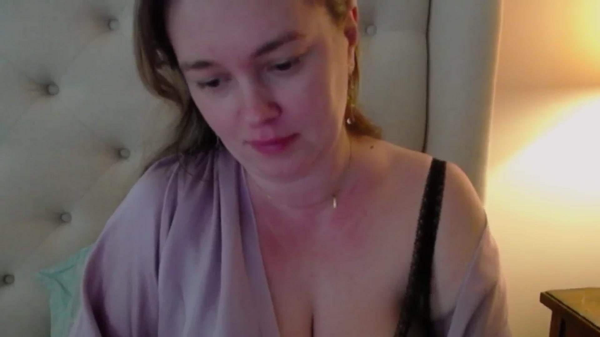 Gallery image thumbnail from J0llye's myfreecams stream on, 05/02/2024, 16:30 image 2 of 20