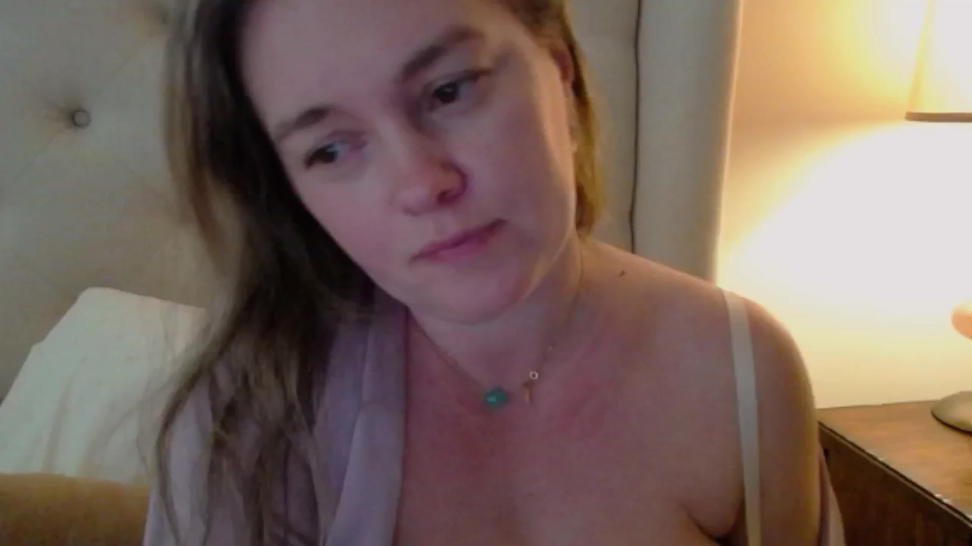 Gallery image thumbnail from J0llye's myfreecams stream on, 05/06/2024, 19:44 image 7 of 20