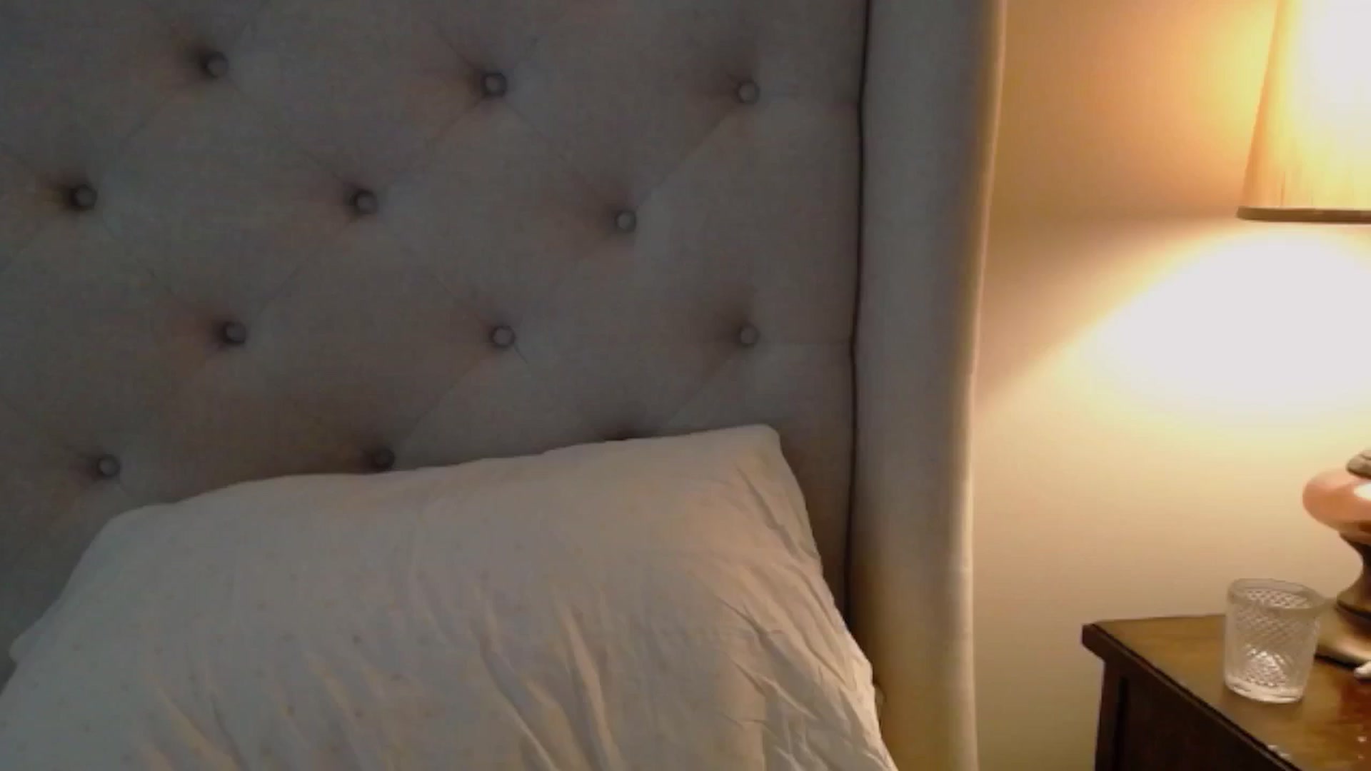 Gallery image thumbnail from J0llye's myfreecams stream on, 05/07/2024, 16:46 image 14 of 20