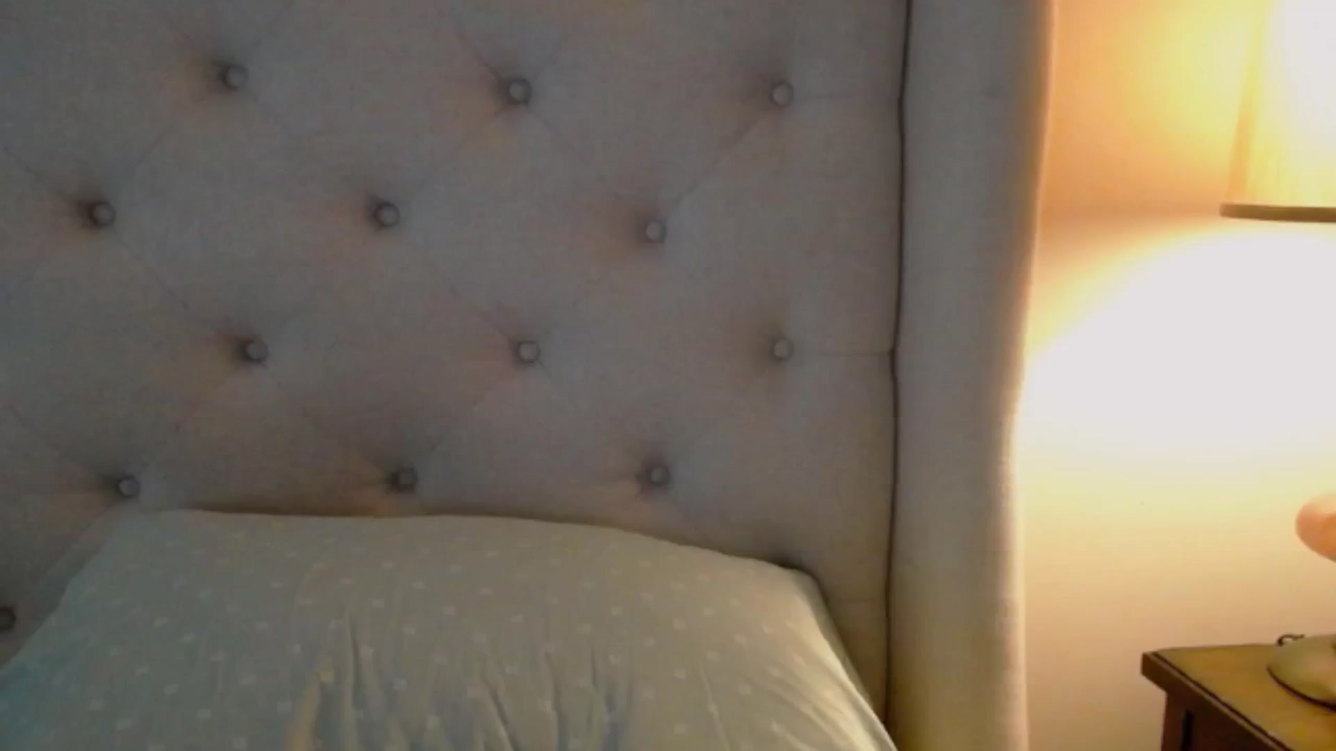 Gallery image thumbnail from J0llye's myfreecams stream on, 05/14/2024, 16:12 image 12 of 20