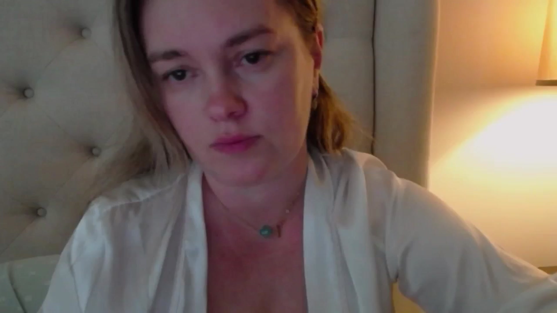 Gallery image thumbnail from J0llye's myfreecams stream on, 05/23/2024, 18:36 image 1 of 20