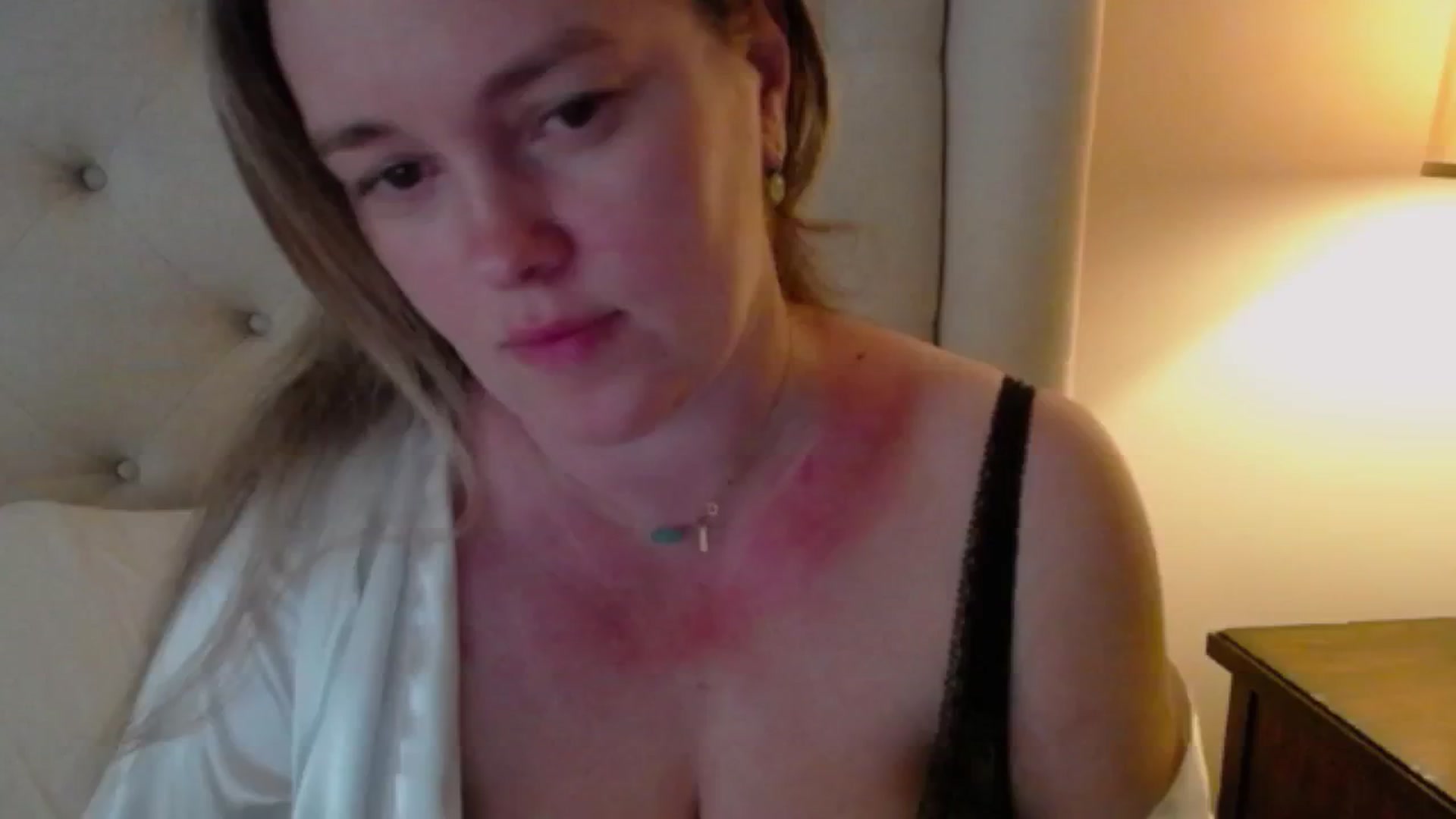 Gallery image thumbnail from J0llye's myfreecams stream on, 05/29/2024, 20:54 image 2 of 20
