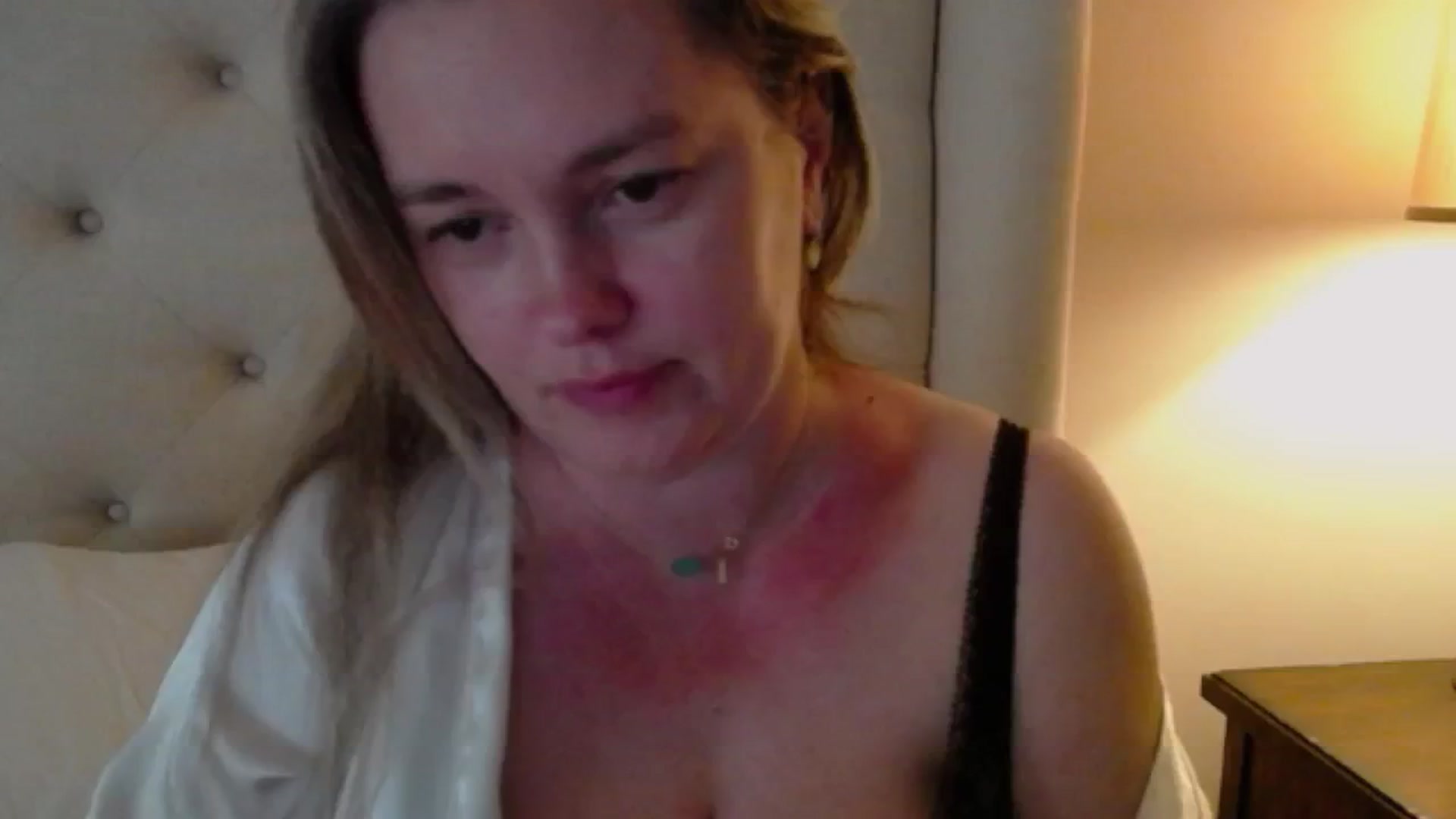 Gallery image thumbnail from J0llye's myfreecams stream on, 05/29/2024, 20:54 image 11 of 20
