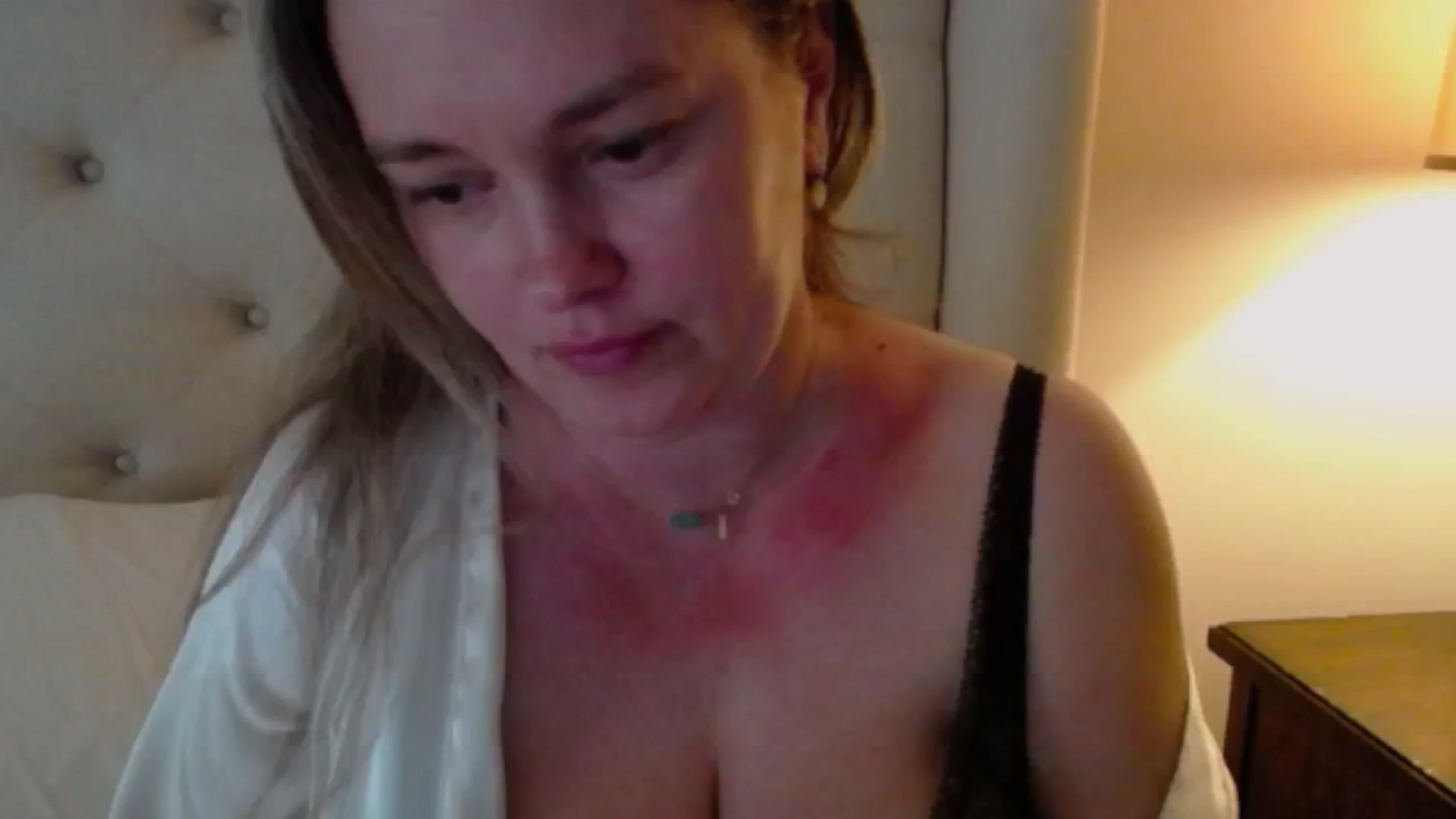 Gallery image thumbnail from J0llye's myfreecams stream on, 05/29/2024, 20:54 image 5 of 20