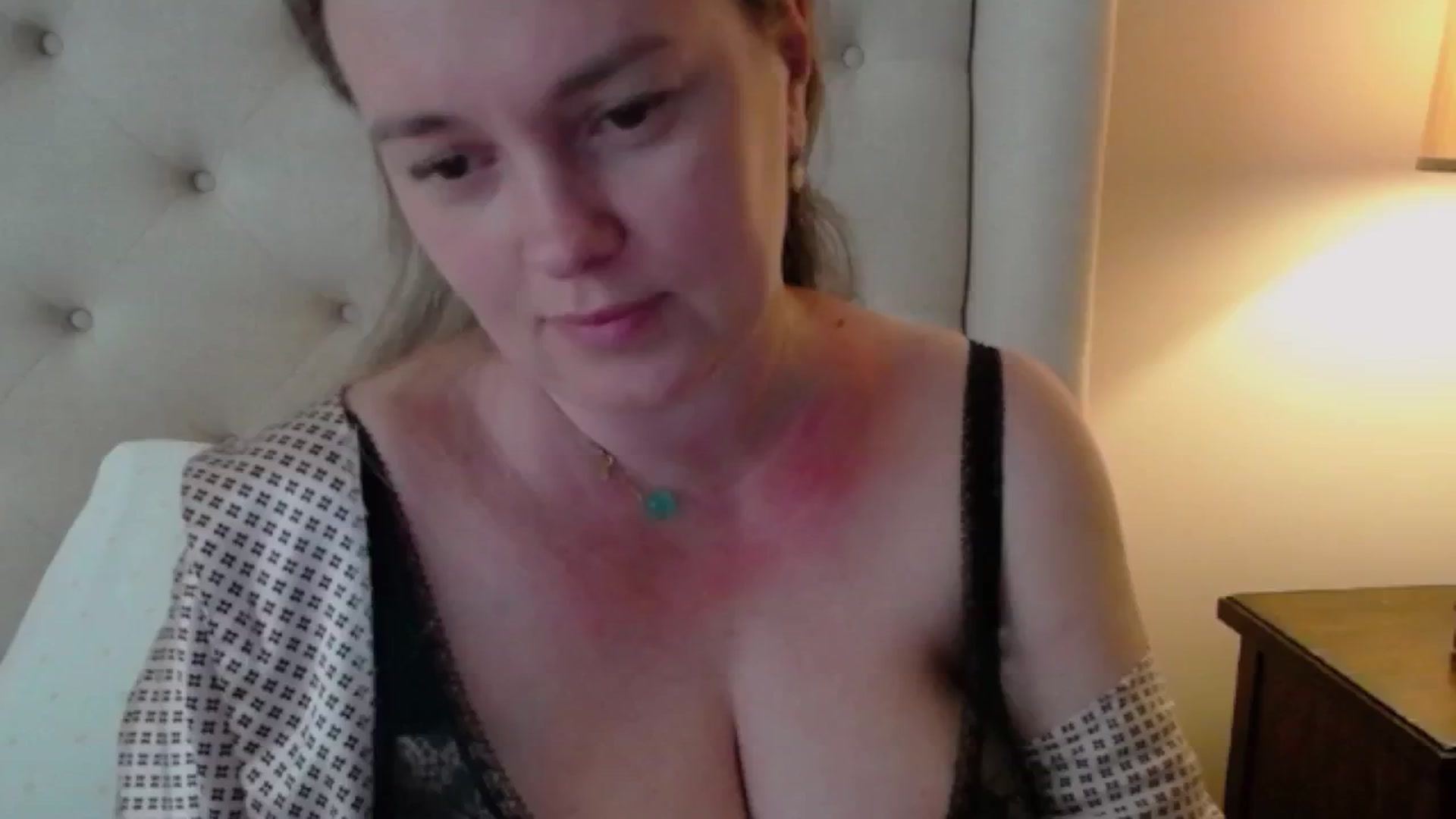 Gallery image thumbnail from J0llye's myfreecams stream on, 05/30/2024, 20:52 image 5 of 20