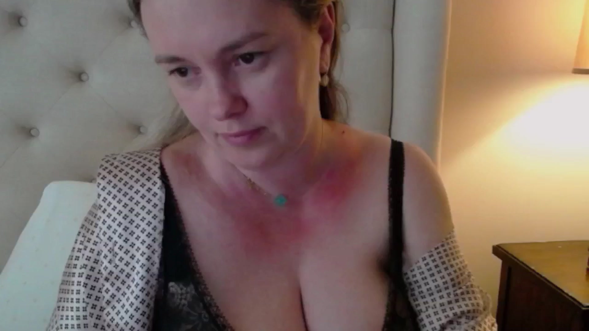Gallery image thumbnail from J0llye's myfreecams stream on, 05/30/2024, 20:52 image 4 of 20