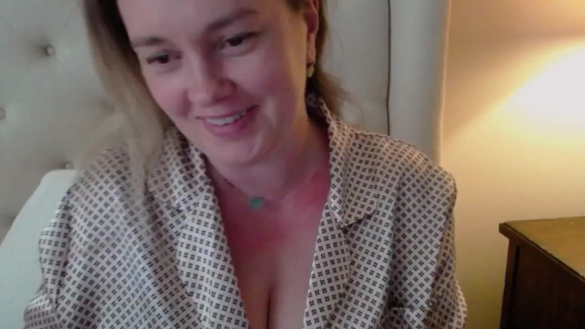 Gallery image thumbnail from J0llye's myfreecams stream on, 05/30/2024, 20:52 image 20 of 20