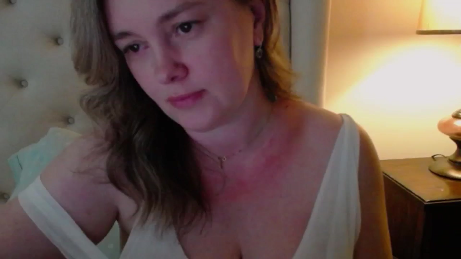 Gallery image thumbnail from J0llye's myfreecams stream on, 05/31/2024, 20:54 image 9 of 20