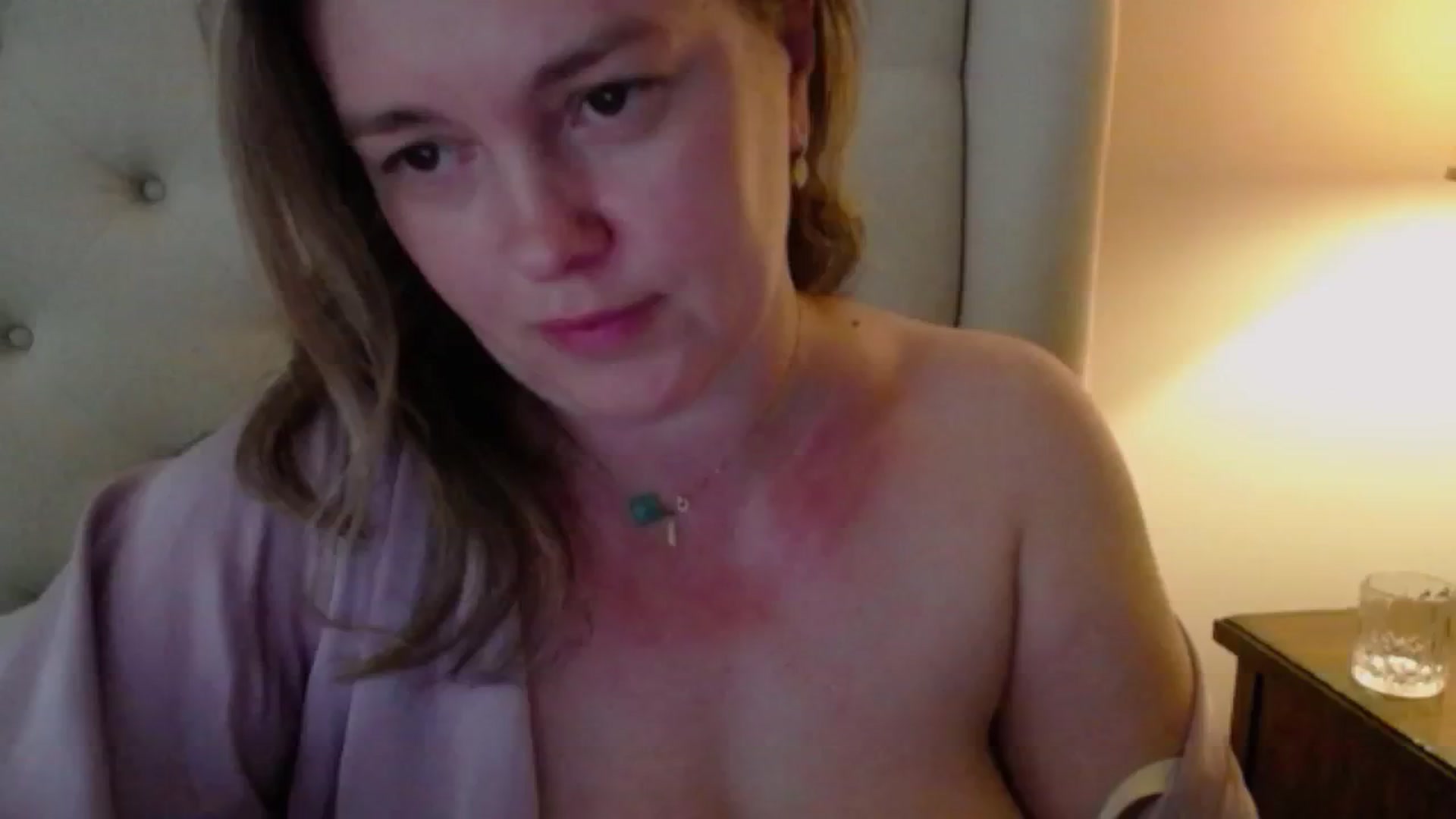 Gallery image thumbnail from J0llye's myfreecams stream on, 06/02/2024, 20:47 image 15 of 20