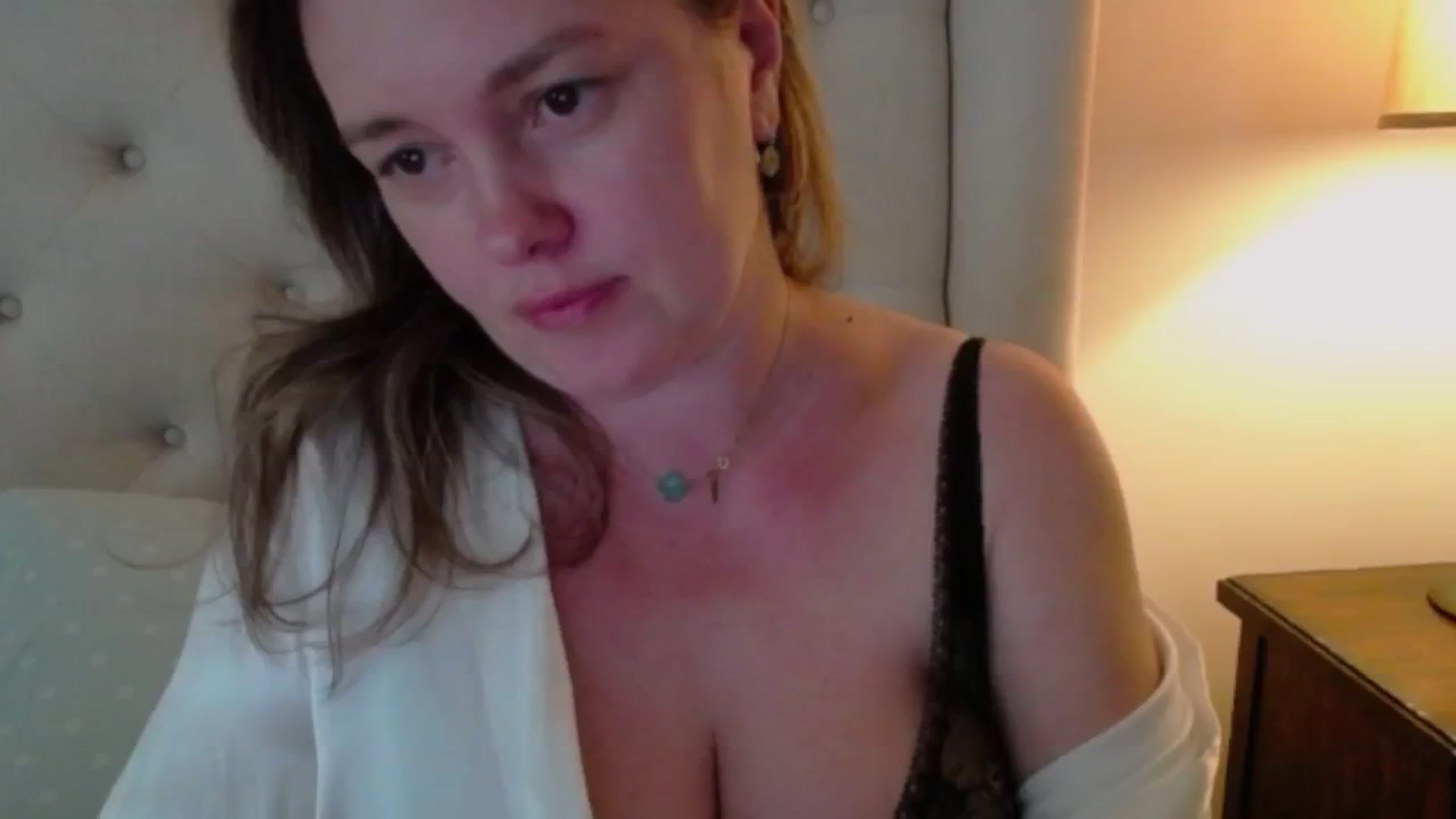 Gallery image thumbnail from J0llye's myfreecams stream on, 06/03/2024, 20:07 image 3 of 20
