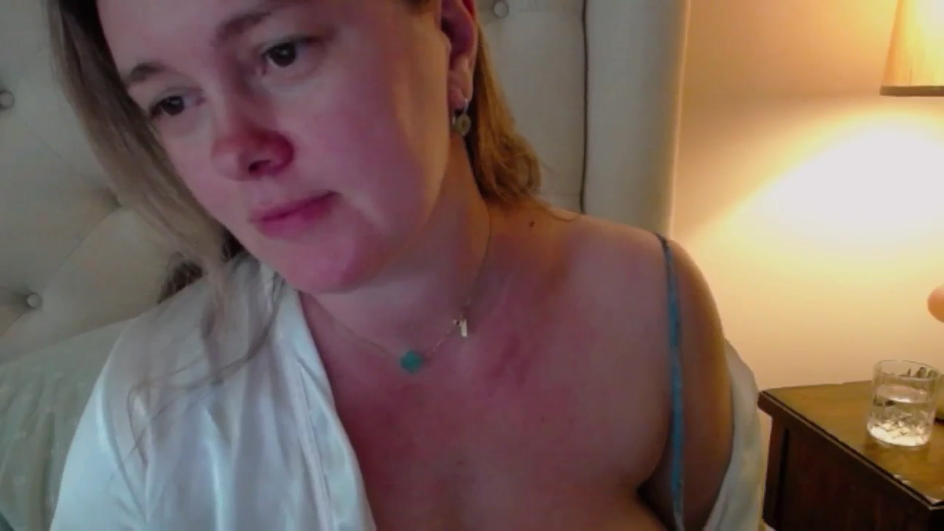 Gallery image thumbnail from J0llye's myfreecams stream on, 06/04/2024, 19:57 image 5 of 20