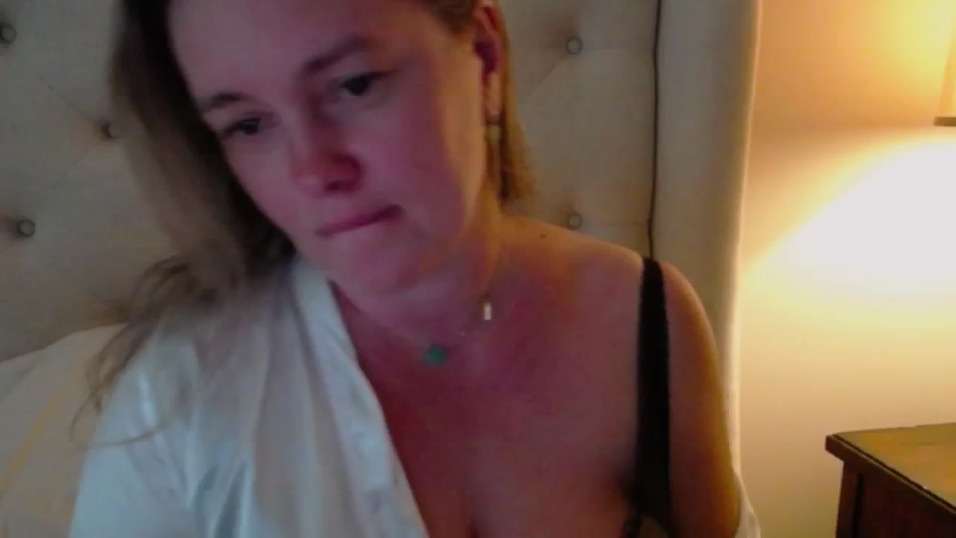 Gallery image thumbnail from J0llye's myfreecams stream on, 06/08/2024, 20:58 image 3 of 20