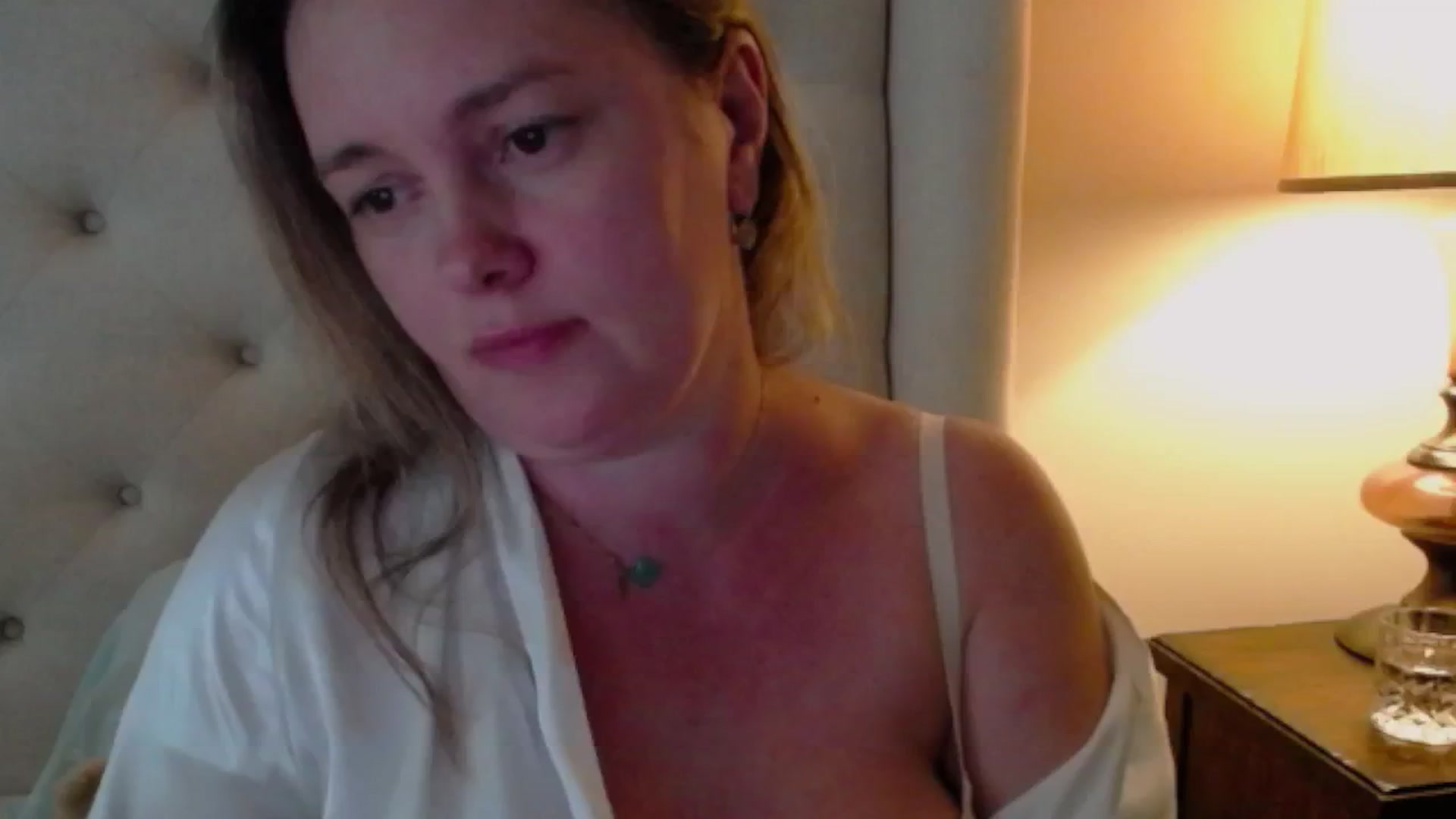 Gallery image thumbnail from J0llye's myfreecams stream on, 06/10/2024, 20:47 image 9 of 20