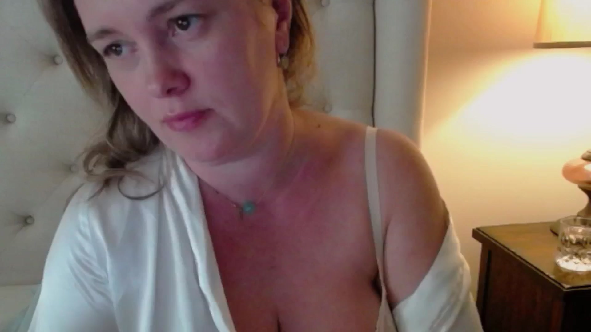 Gallery image thumbnail from J0llye's myfreecams stream on, 06/10/2024, 20:47 image 1 of 20