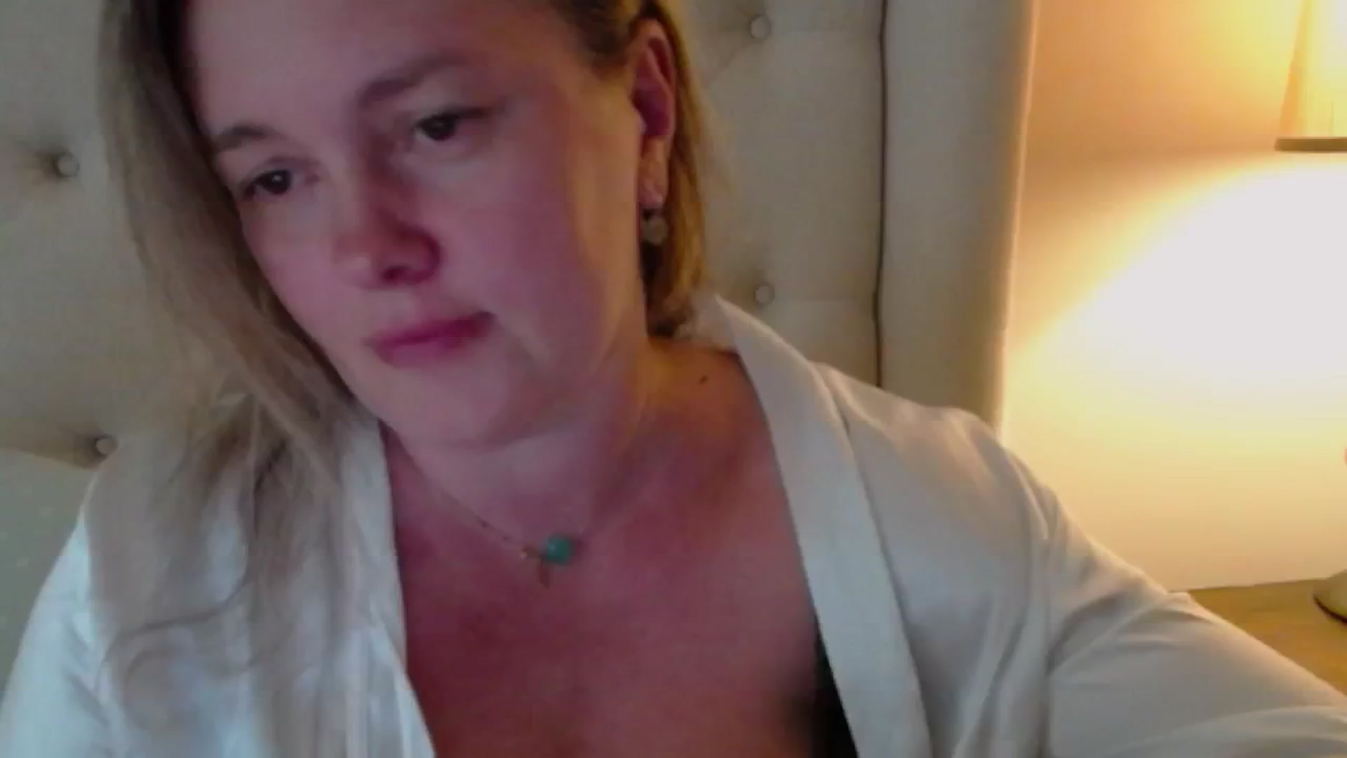 Gallery image thumbnail from J0llye's myfreecams stream on, 06/13/2024, 20:53 image 1 of 20