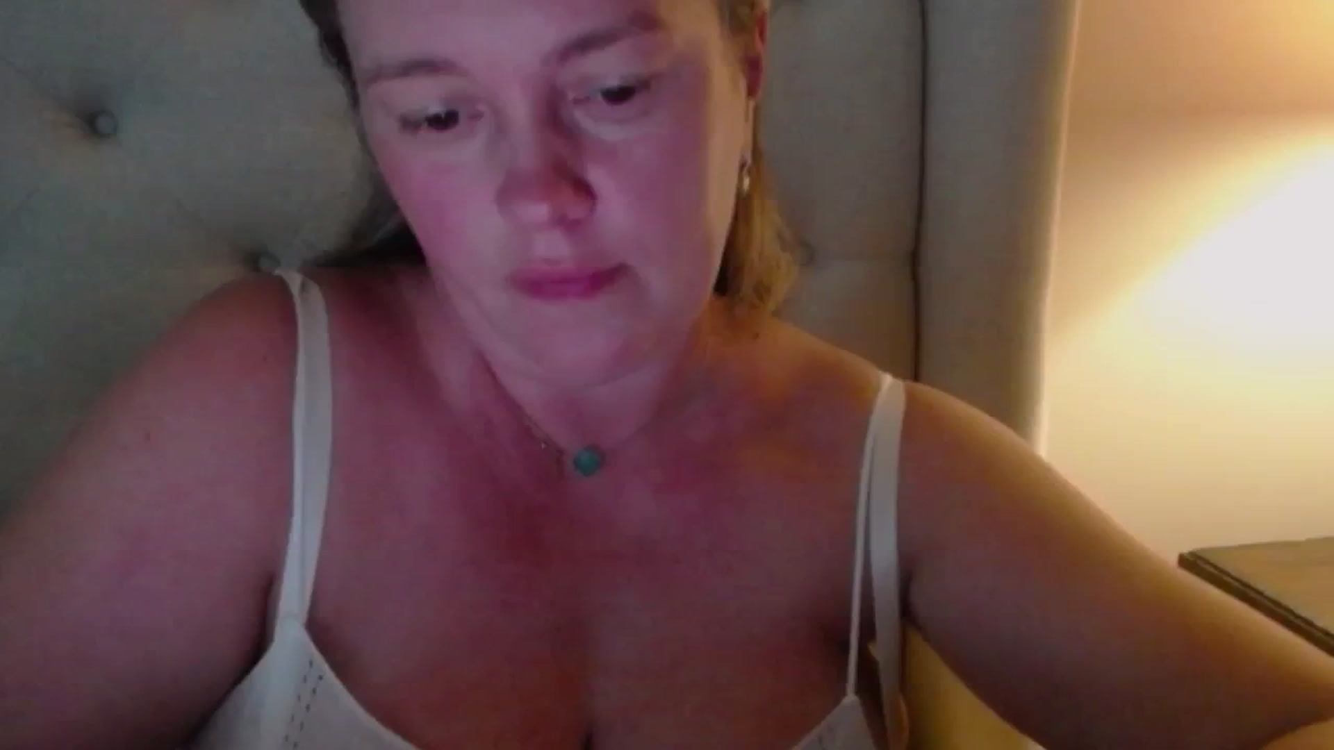 Gallery image thumbnail from J0llye's myfreecams stream on, 07/11/2024, 20:30 image 4 of 20