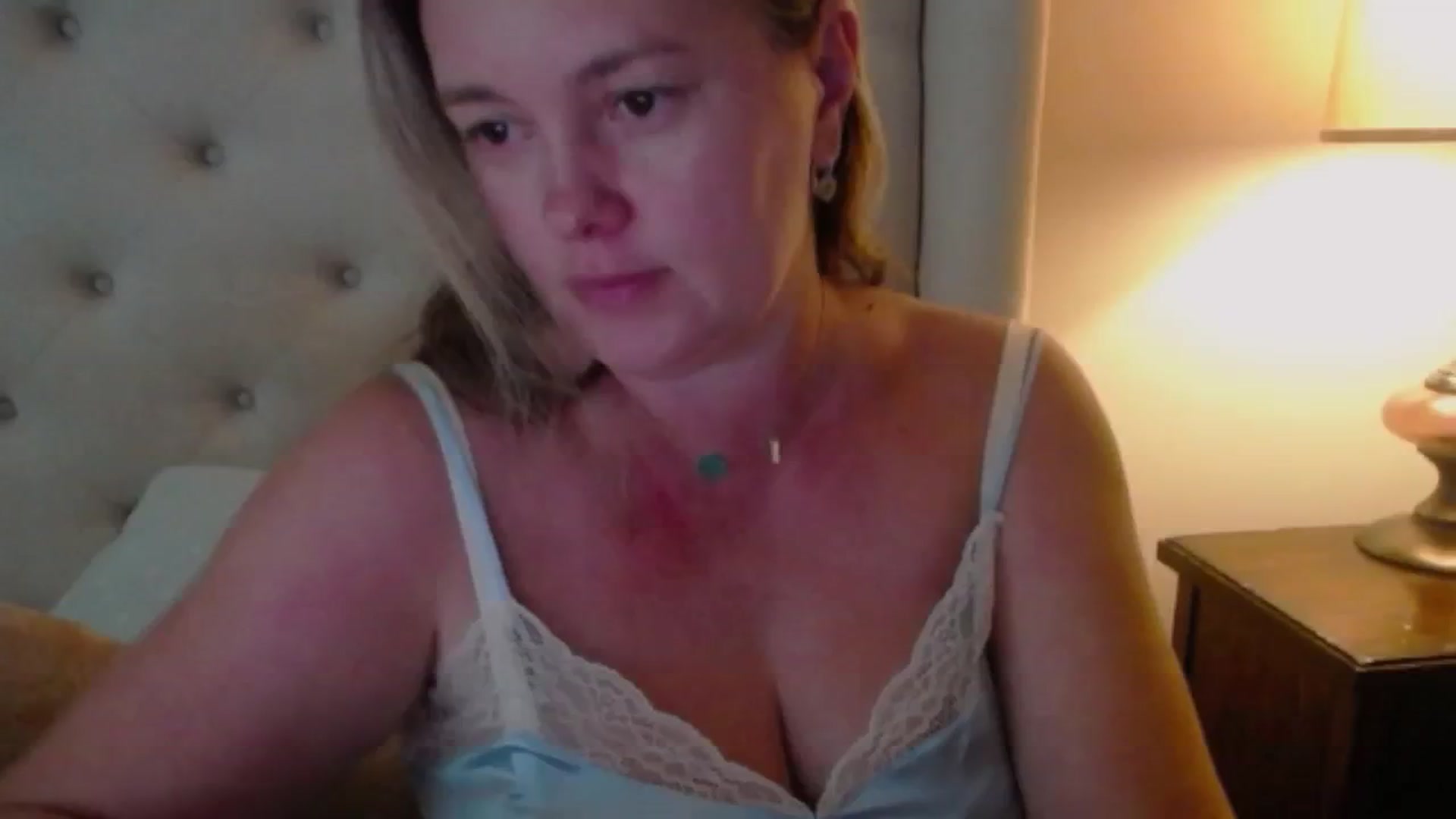 Gallery image thumbnail from J0llye's myfreecams stream on, 07/16/2024, 19:36 image 9 of 20