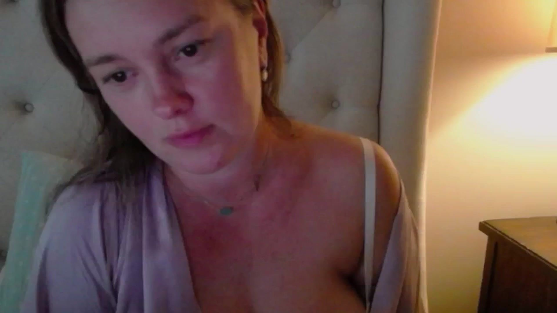 Gallery image thumbnail from J0llye's myfreecams stream on, 07/21/2024, 20:58 image 2 of 20