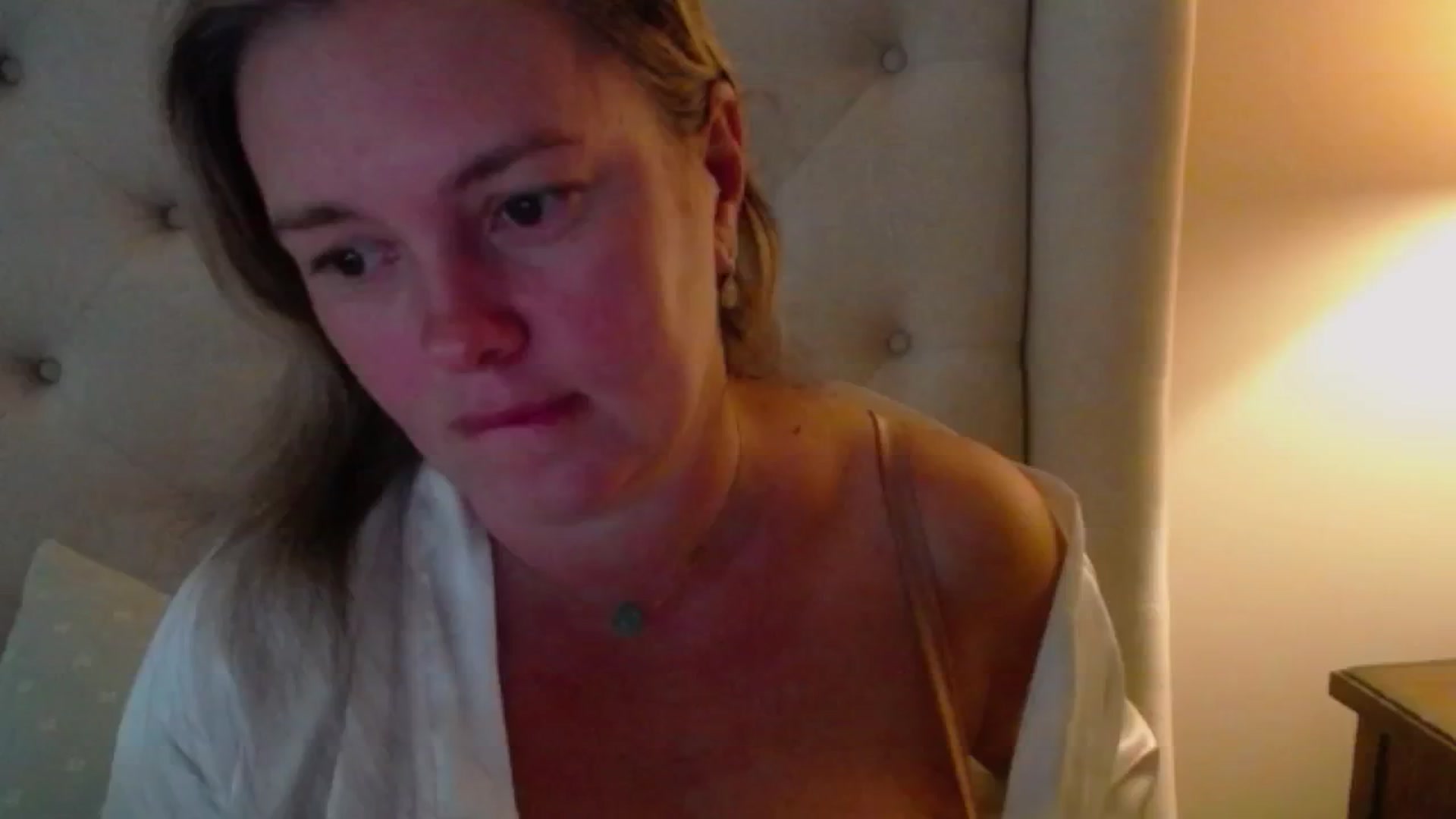Gallery image thumbnail from J0llye's myfreecams stream on, 07/24/2024, 20:09 image 12 of 20