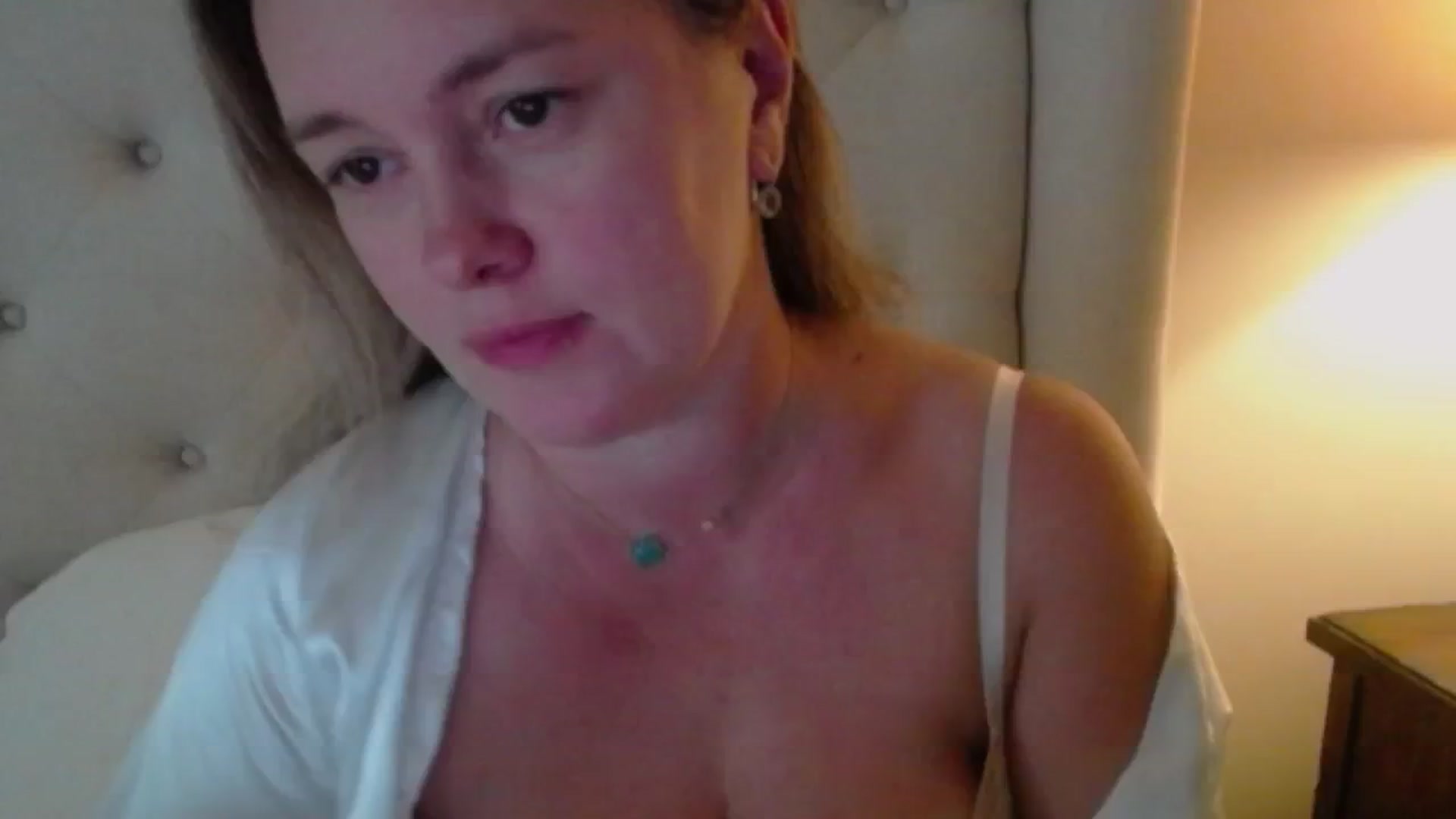 Gallery image thumbnail from J0llye's myfreecams stream on, 07/30/2024, 20:57 image 2 of 20