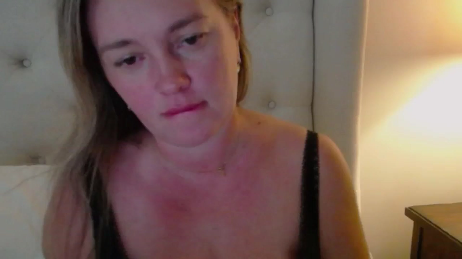 Gallery image thumbnail from J0llye's myfreecams stream on, 08/20/2024, 19:07 image 10 of 20