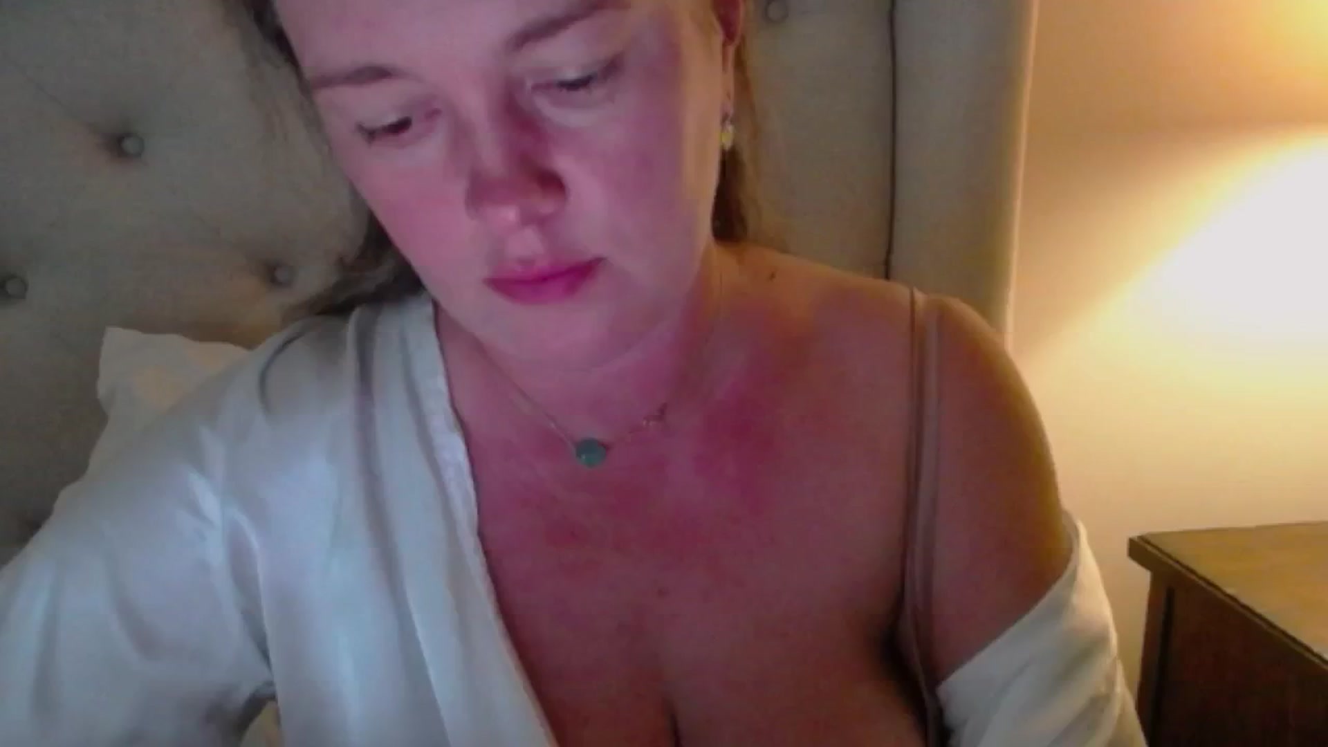 Gallery image thumbnail from J0llye's myfreecams stream on, 08/28/2024, 19:18 image 2 of 20