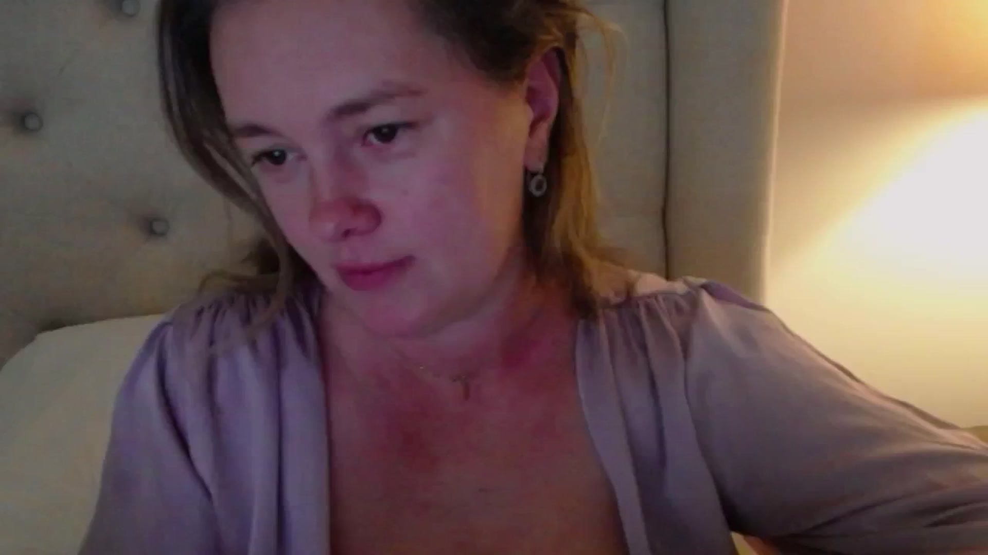 Gallery image thumbnail from J0llye's myfreecams stream on, 09/12/2024, 19:36 image 11 of 20