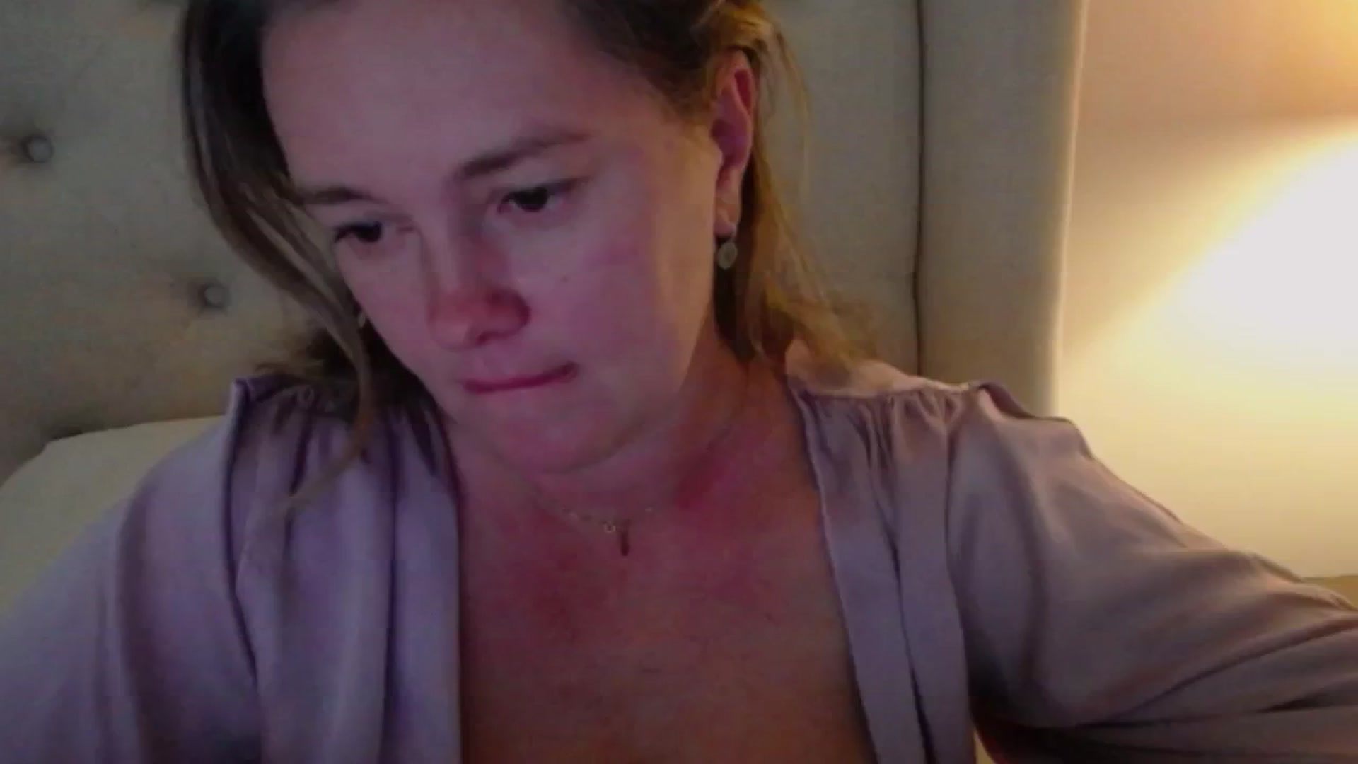 Gallery image thumbnail from J0llye's myfreecams stream on, 09/12/2024, 19:36 image 12 of 20