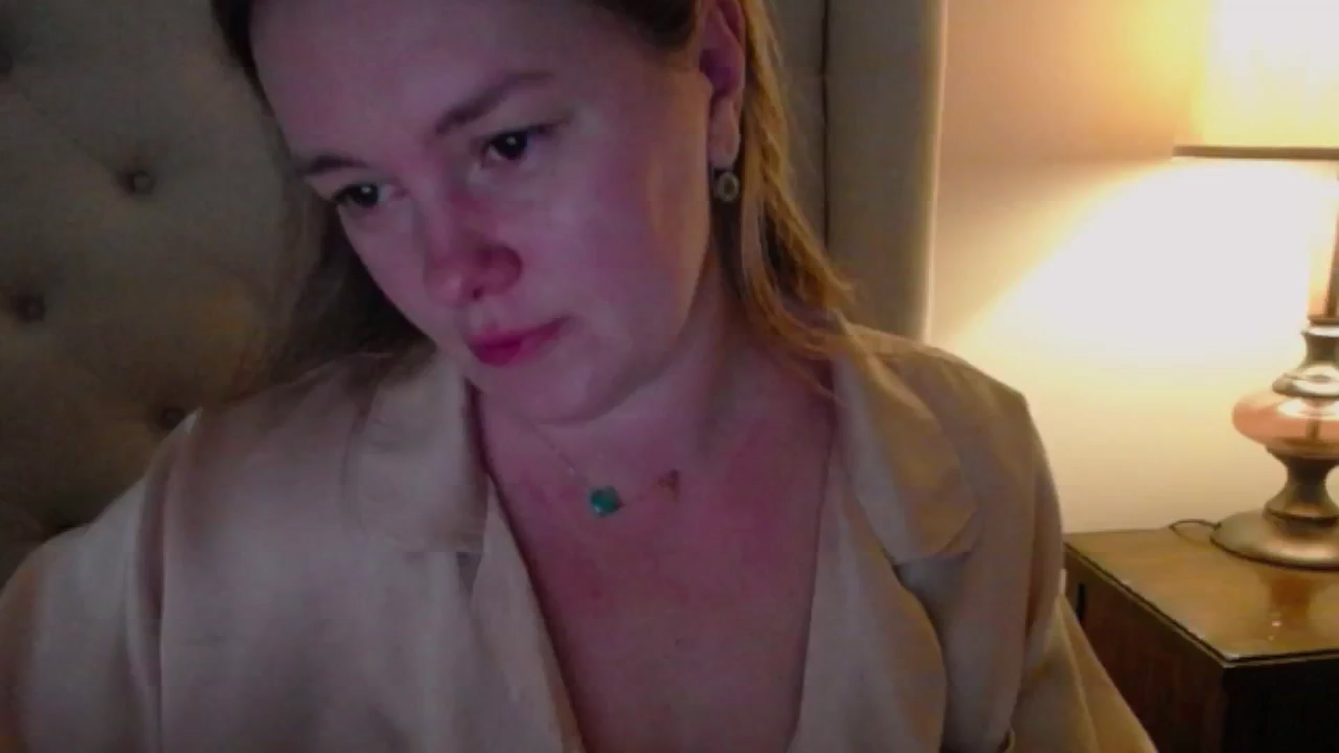 Gallery image thumbnail from J0llye's myfreecams stream on, 11/01/2024, 17:13 image 2 of 20