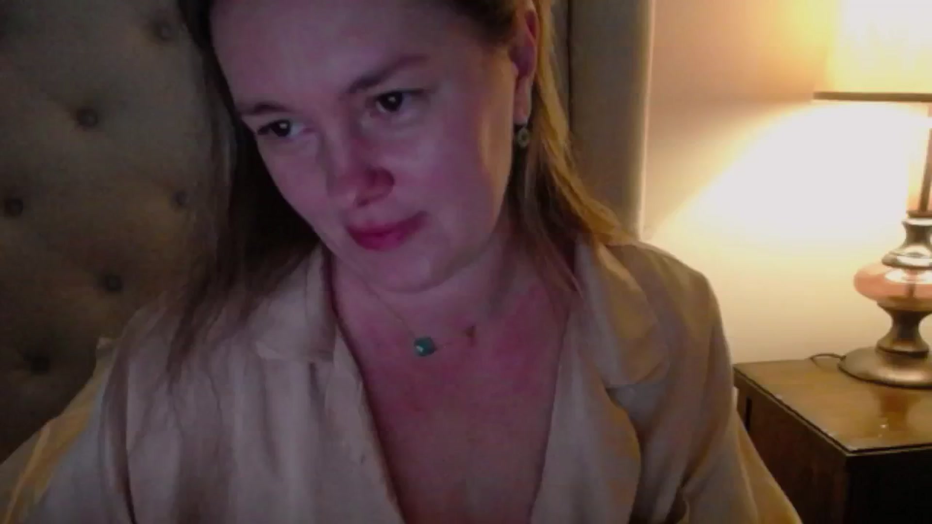 Gallery image thumbnail from J0llye's myfreecams stream on, 11/01/2024, 17:13 image 16 of 20