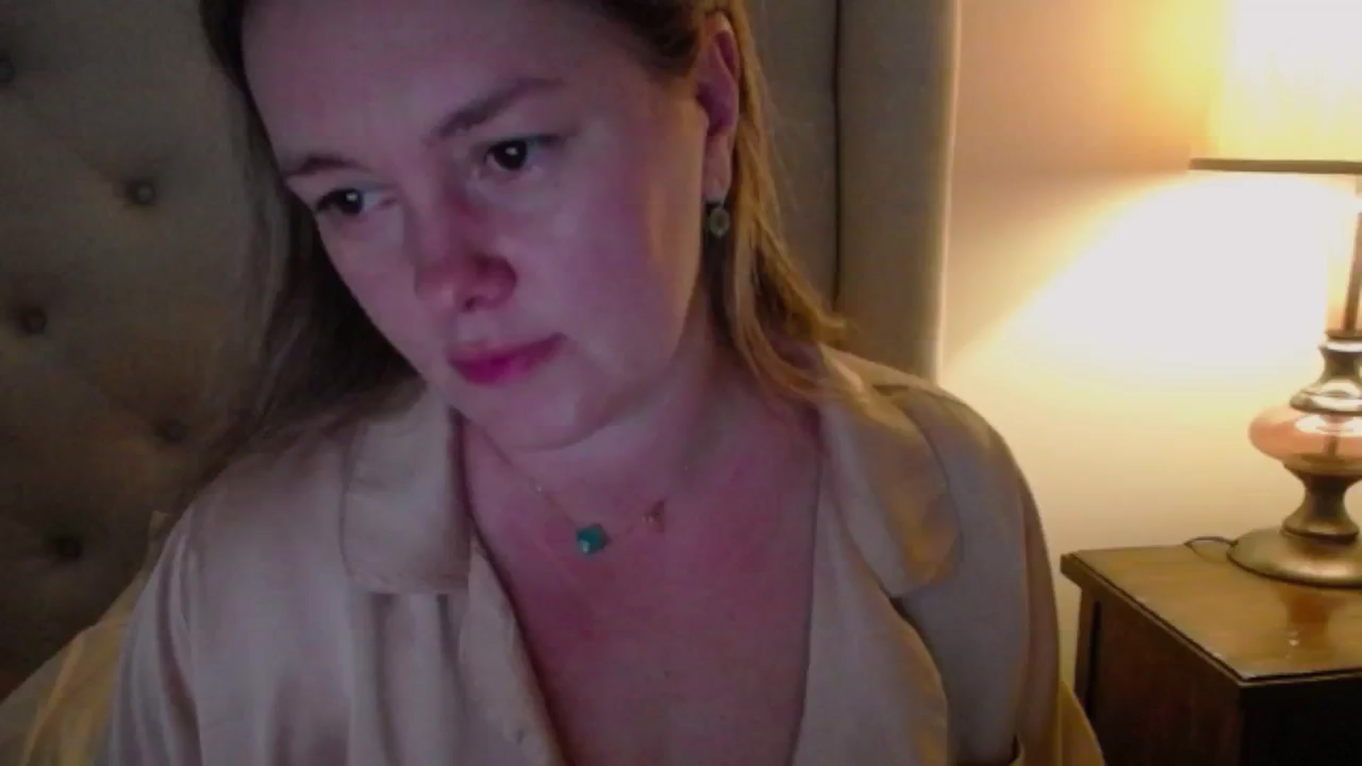Gallery image thumbnail from J0llye's myfreecams stream on, 11/01/2024, 17:13 image 6 of 20