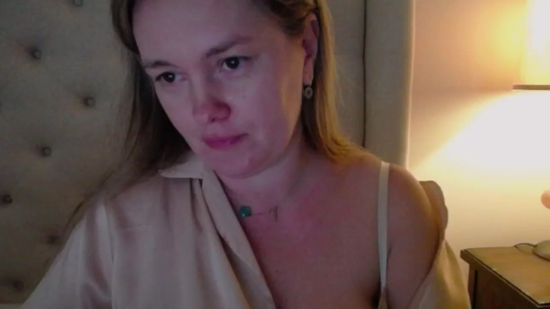 Gallery image thumbnail from J0llye's myfreecams stream on, 11/01/2024, 19:59 image 1 of 20
