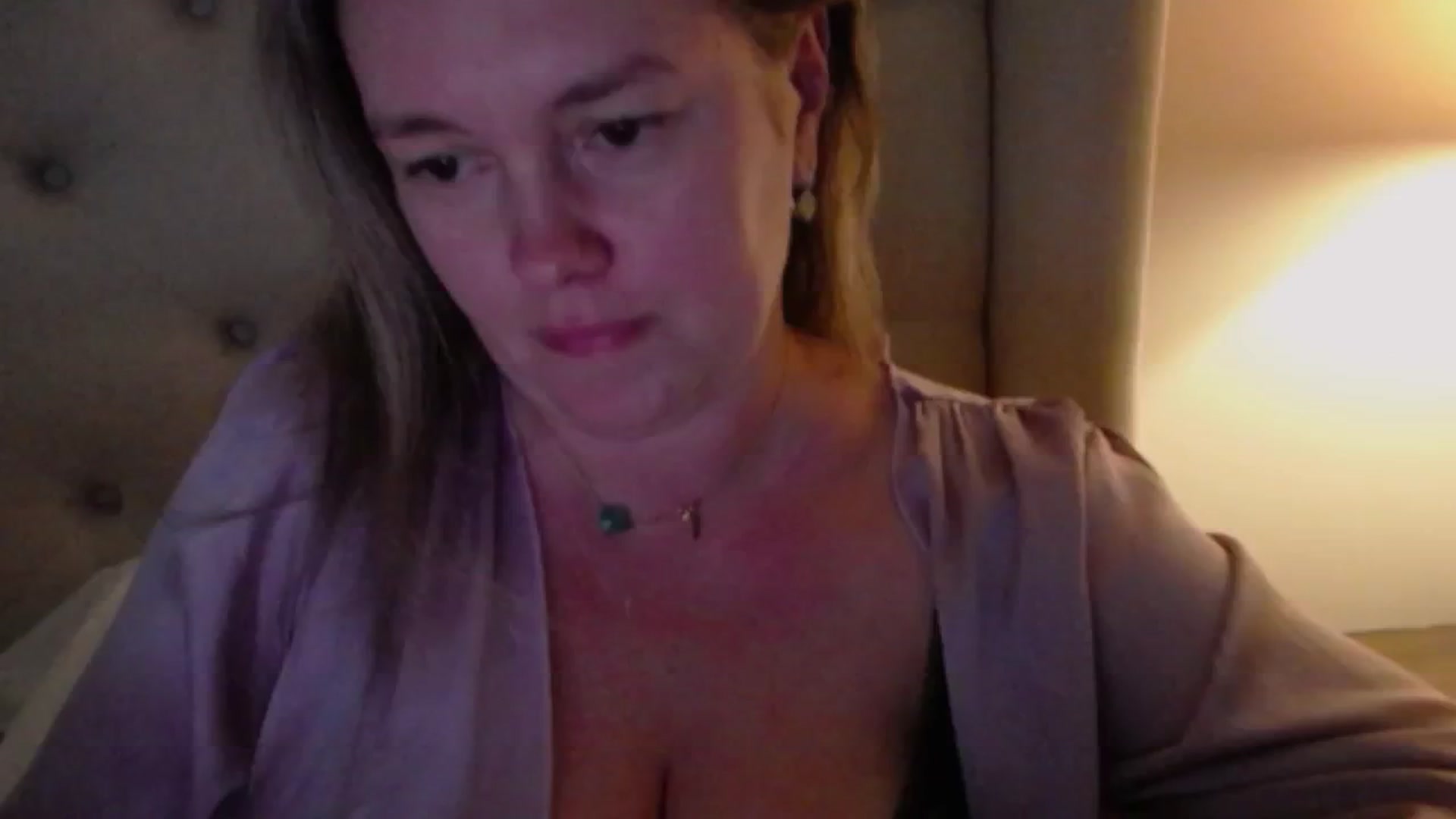 Gallery image thumbnail from J0llye's myfreecams stream on, 11/03/2024, 21:41 image 7 of 20