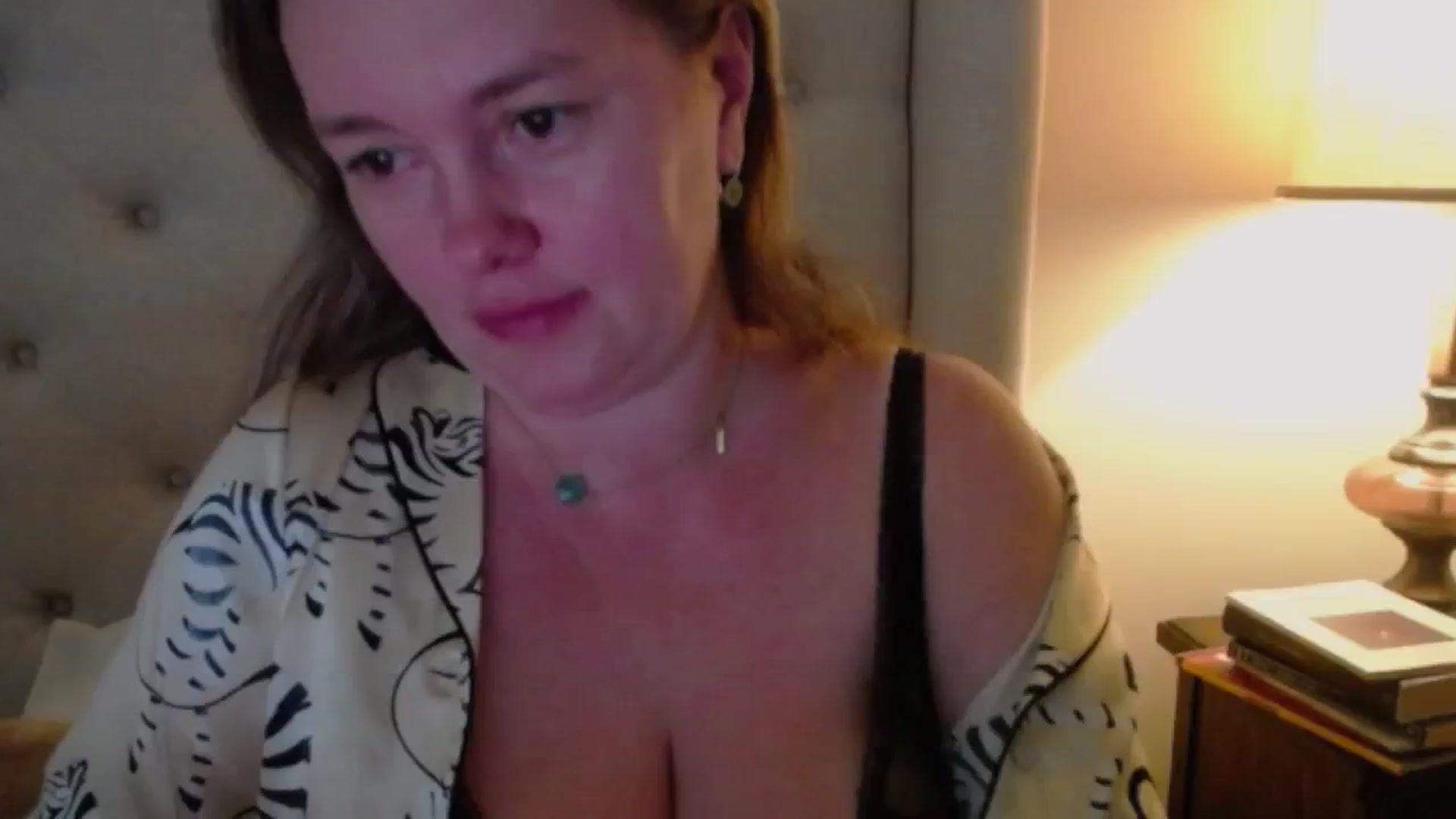 Gallery image thumbnail from J0llye's myfreecams stream on, 11/06/2024, 19:31 image 12 of 20
