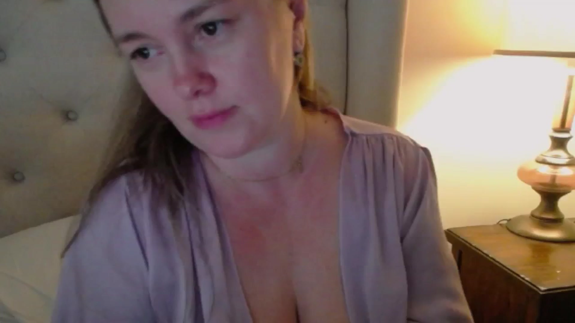 Gallery image thumbnail from J0llye's myfreecams stream on, 11/07/2024, 20:46 image 19 of 20