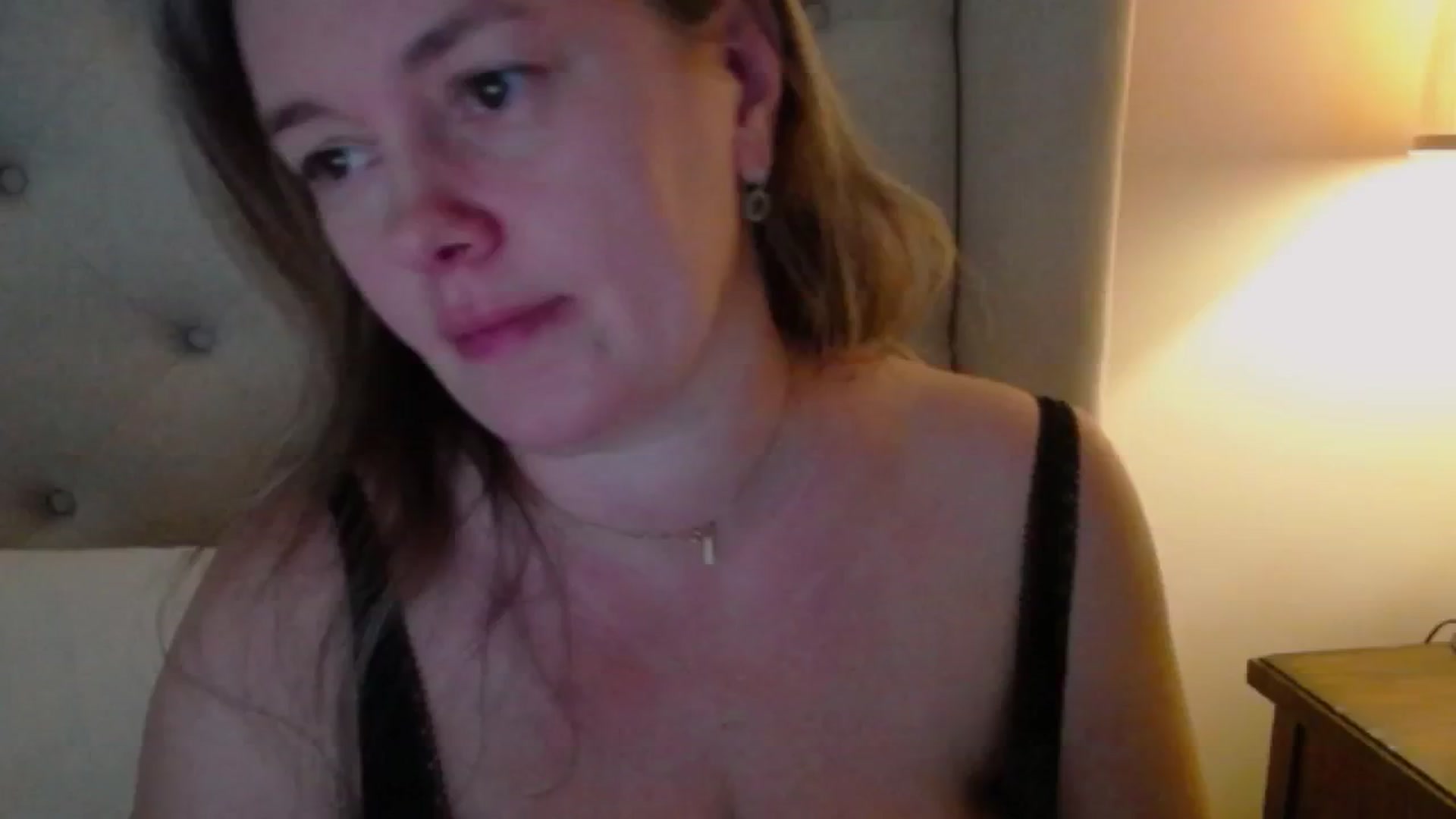Gallery image thumbnail from J0llye's myfreecams stream on, 11/12/2024, 17:27 image 18 of 20