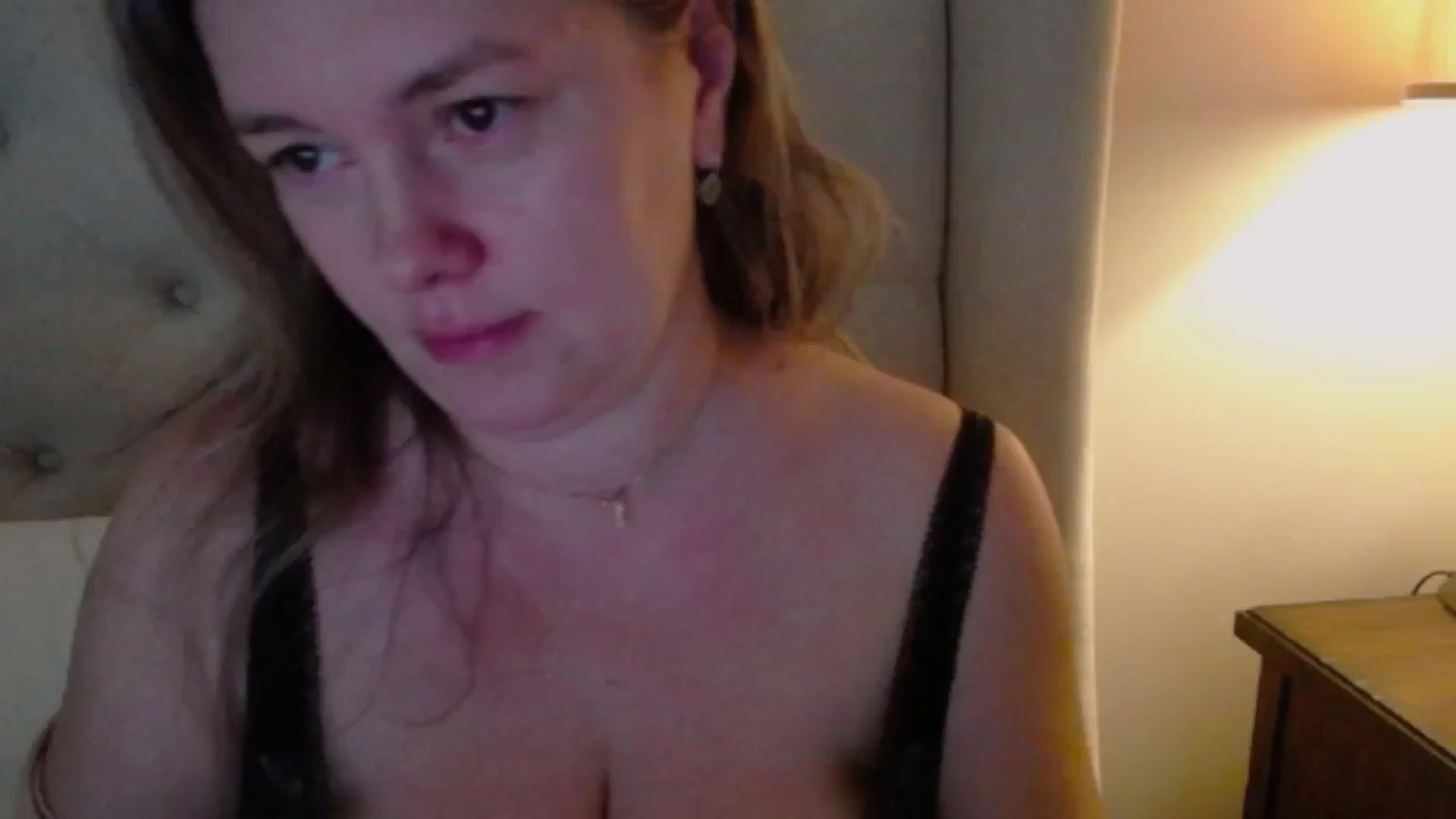 Gallery image thumbnail from J0llye's myfreecams stream on, 11/12/2024, 17:27 image 19 of 20