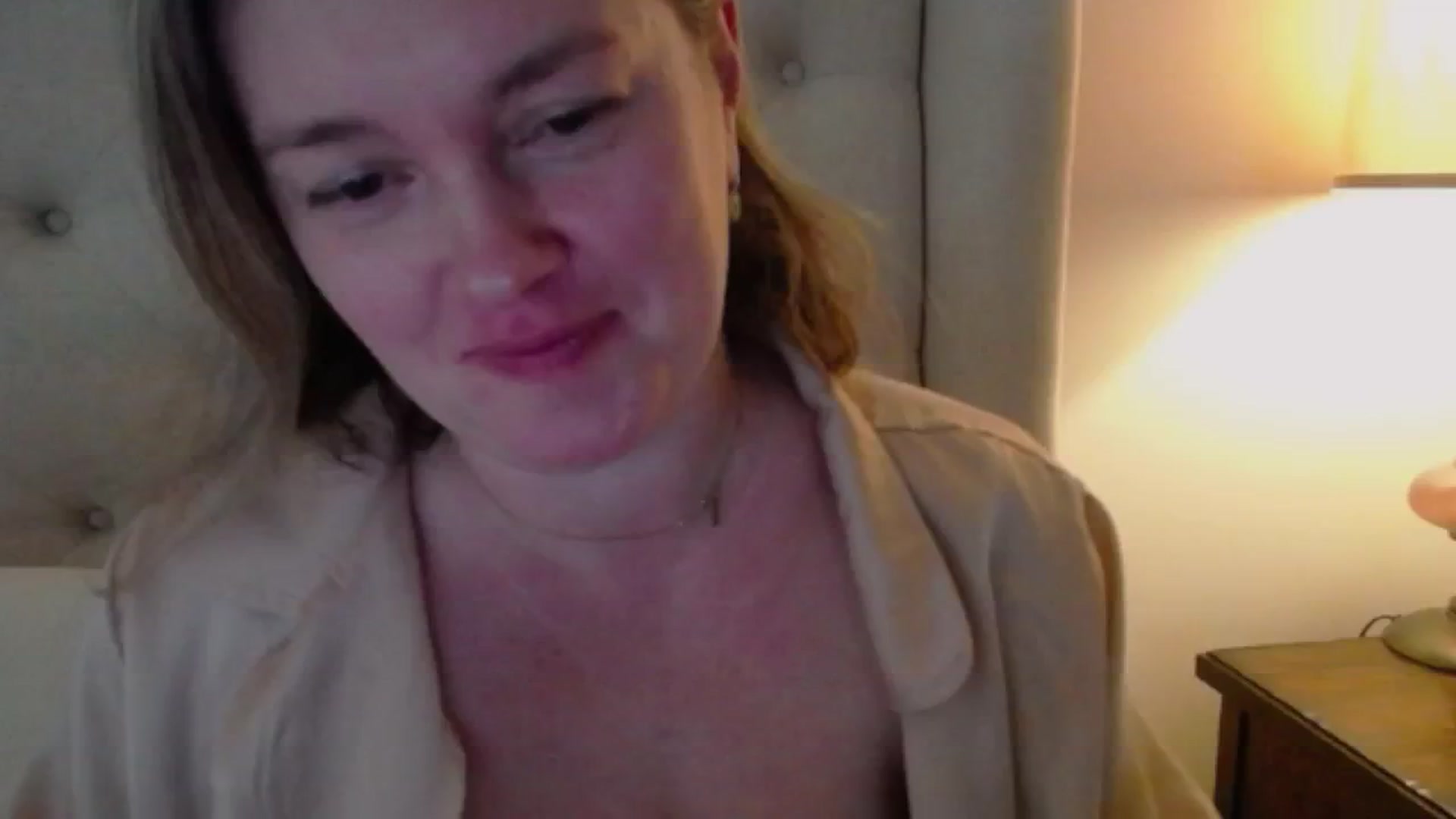 Gallery image thumbnail from J0llye's myfreecams stream on, 11/12/2024, 20:35 image 1 of 20