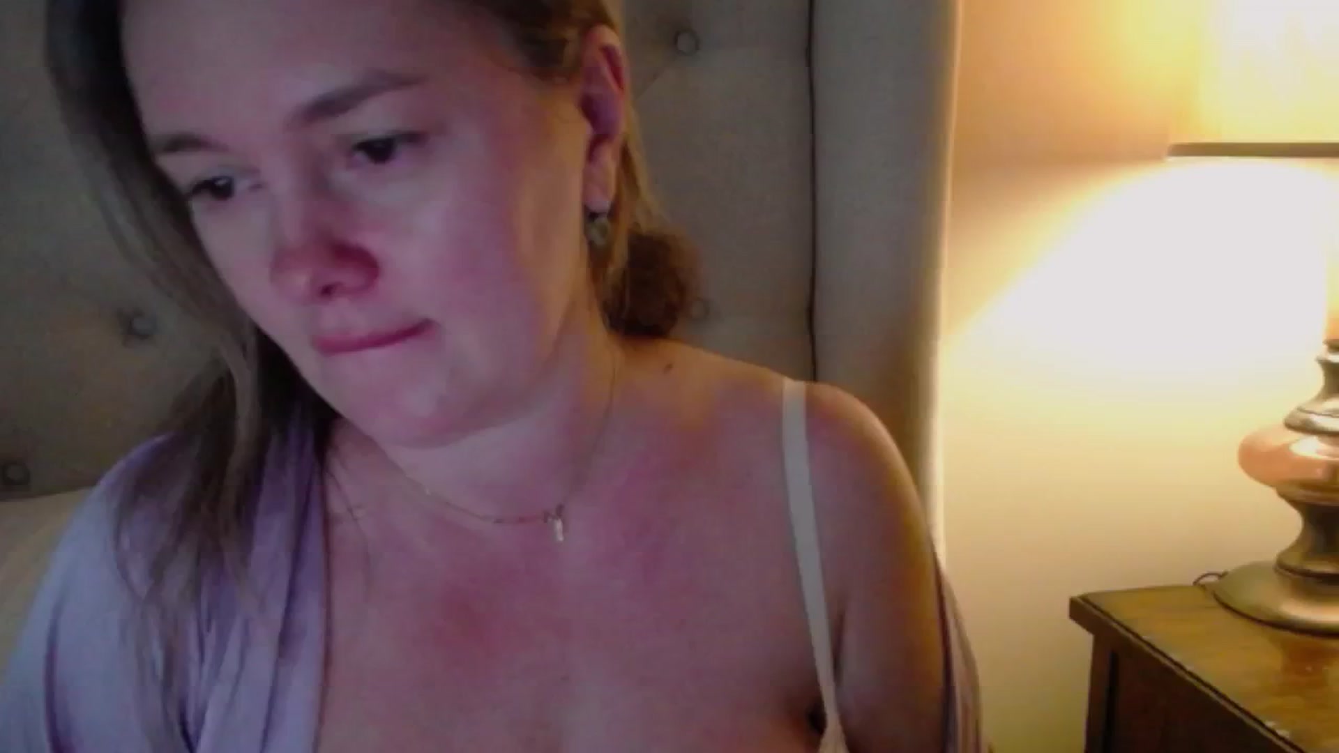 Gallery image thumbnail from J0llye's myfreecams stream on, 11/14/2024, 20:39 image 5 of 20