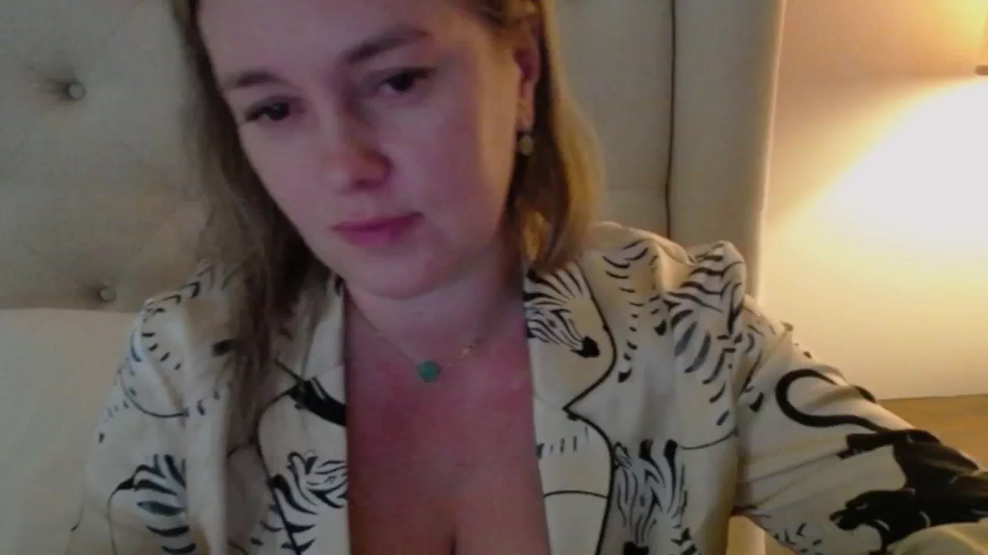 Gallery image thumbnail from J0llye's myfreecams stream on, 11/15/2024, 16:53 image 15 of 20